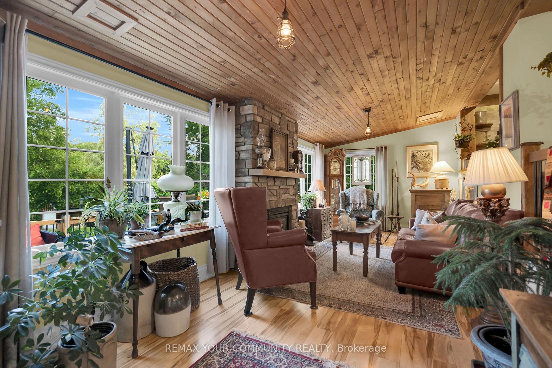 Photo 21 of 111 Sibbald Crescent, Georgina, Sutton & Jackson's Point — HOMEH