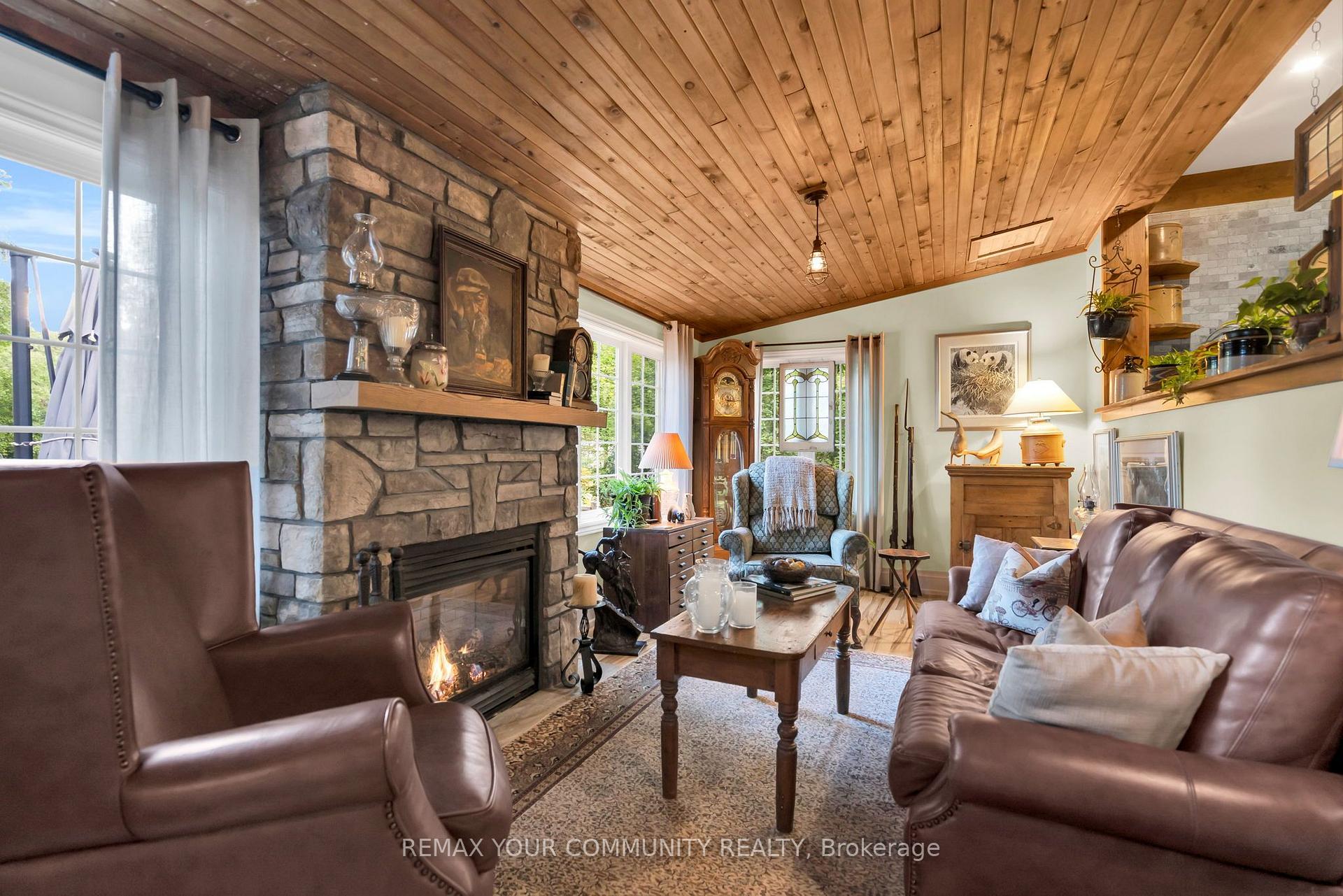 Photo 22 of 111 Sibbald Crescent, Georgina, Sutton & Jackson's Point — HOMEH