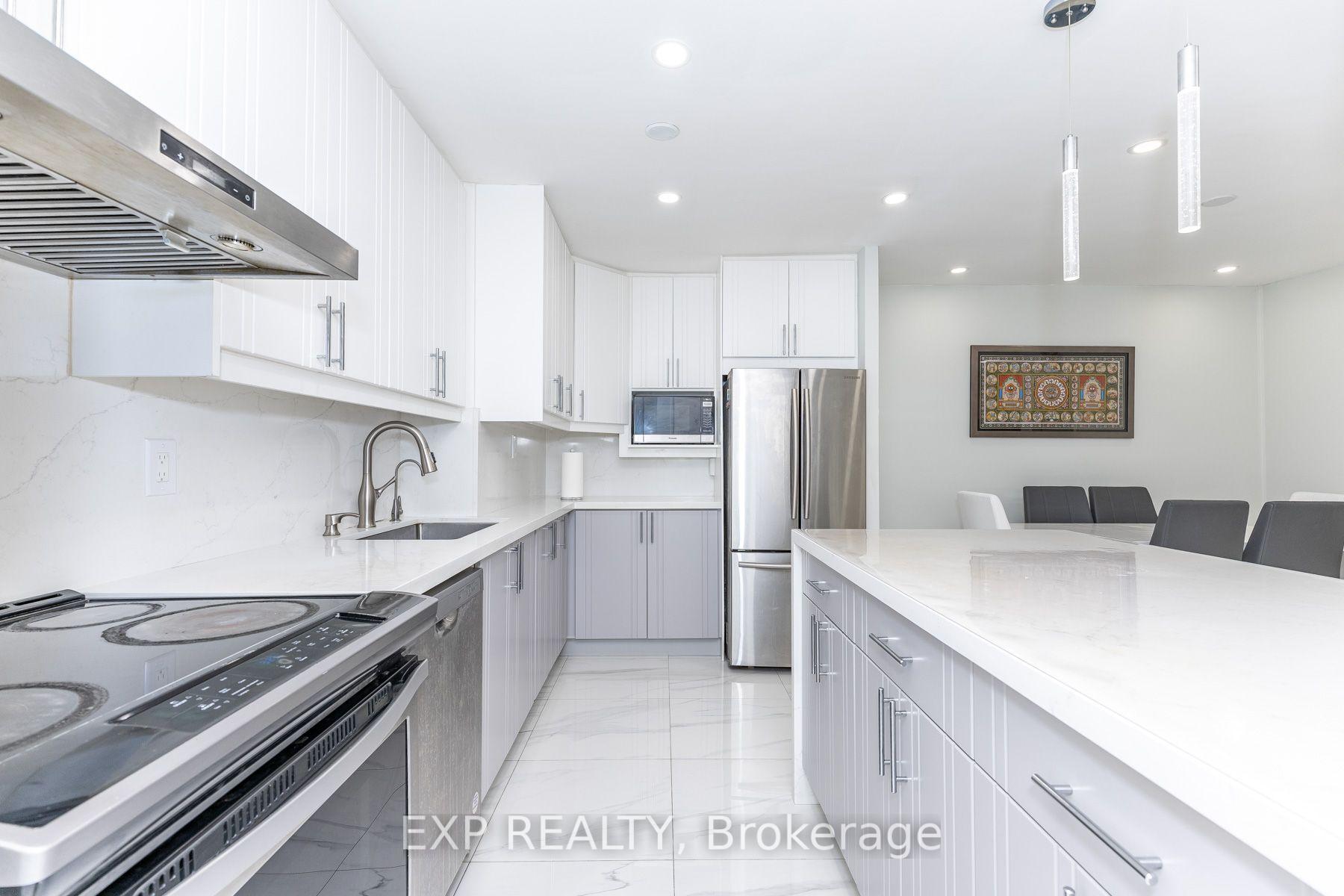 Photo 12 of Unit 110, 4001 Don Mills Road, North York, Hillcrest Village — HOMEH