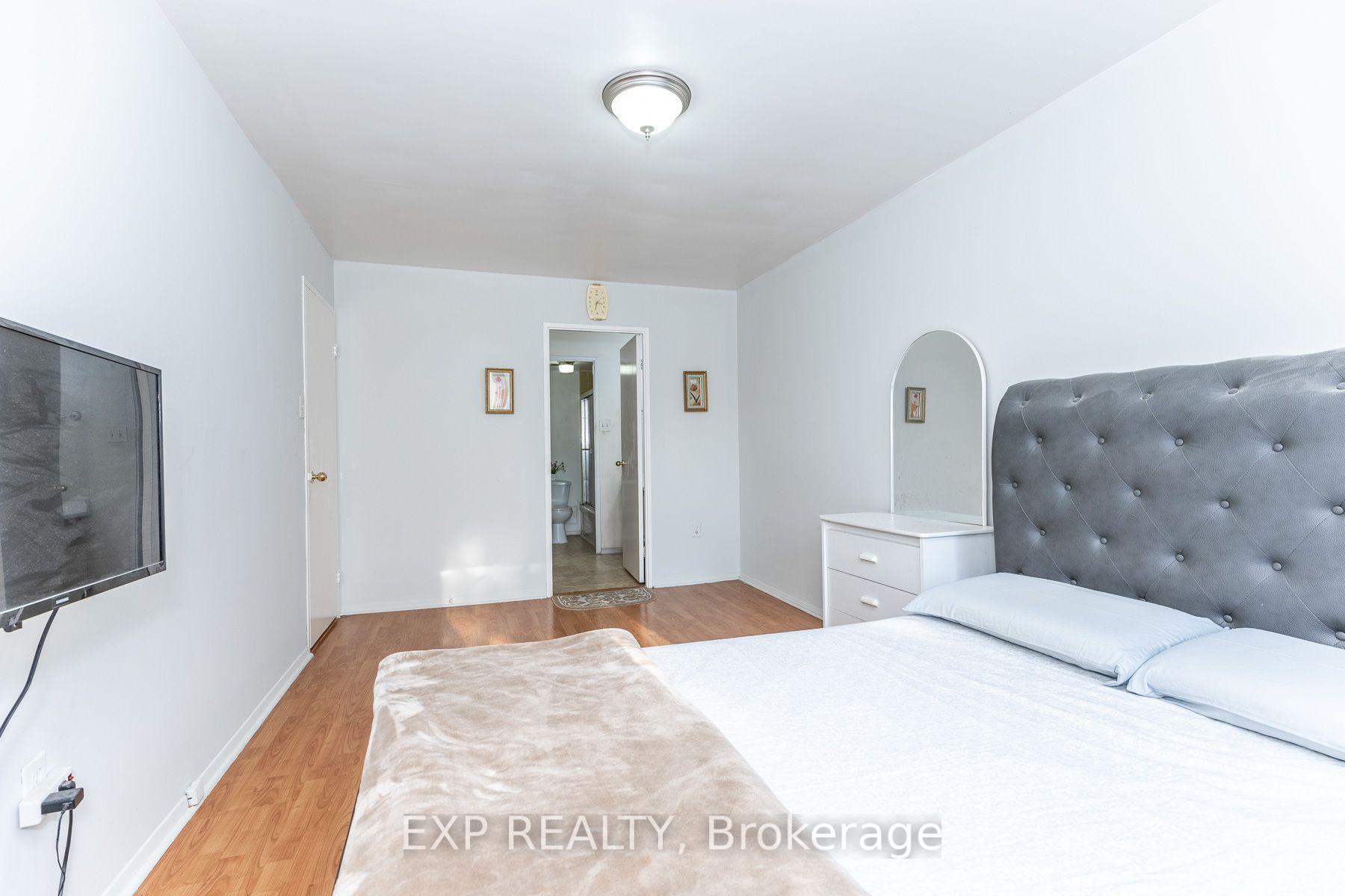 Photo 31 of Unit 110, 4001 Don Mills Road, North York, Hillcrest Village — HOMEH