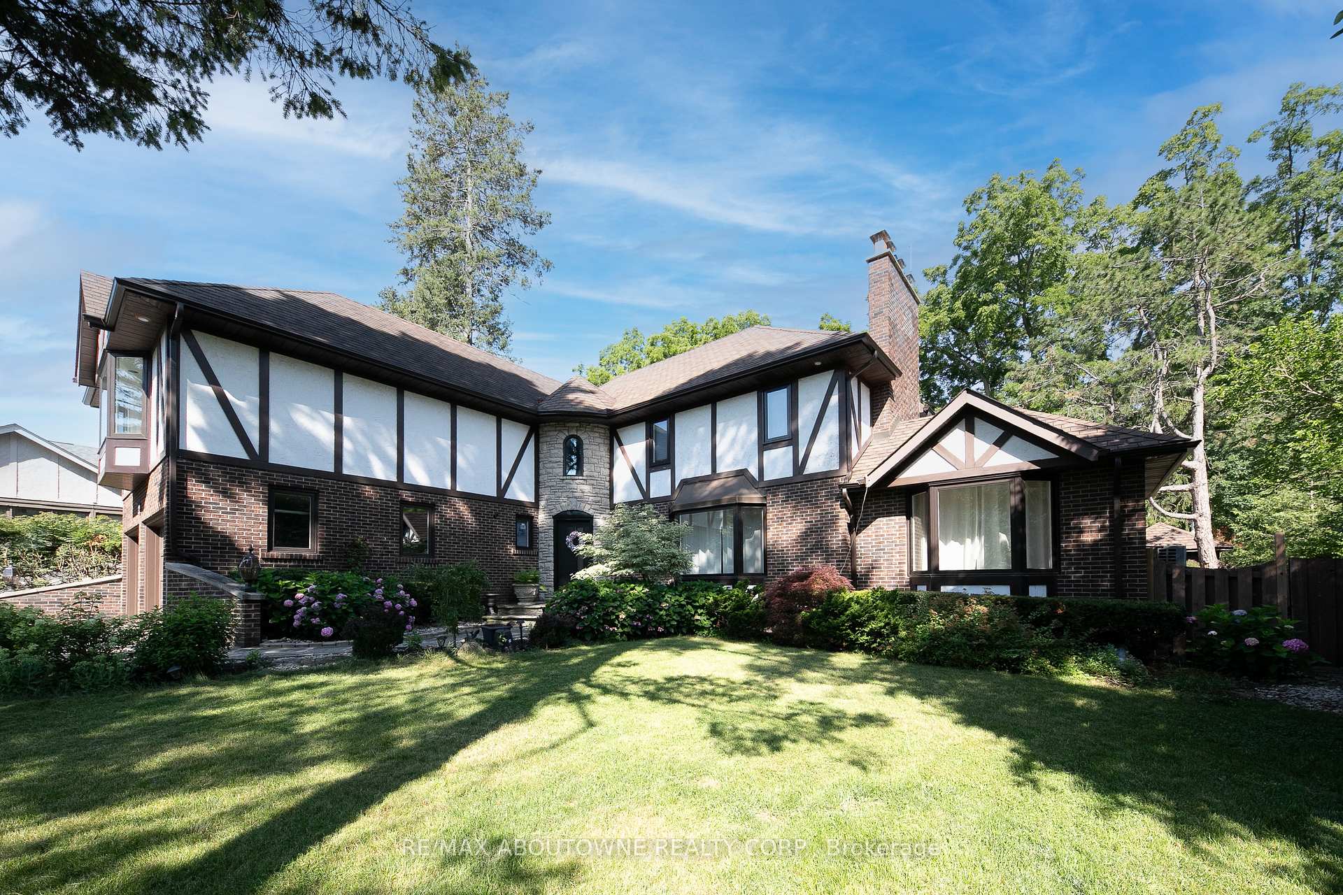 Photo 1 of 1201 Botany Hill W, Oakville, Morrison — HOMEH