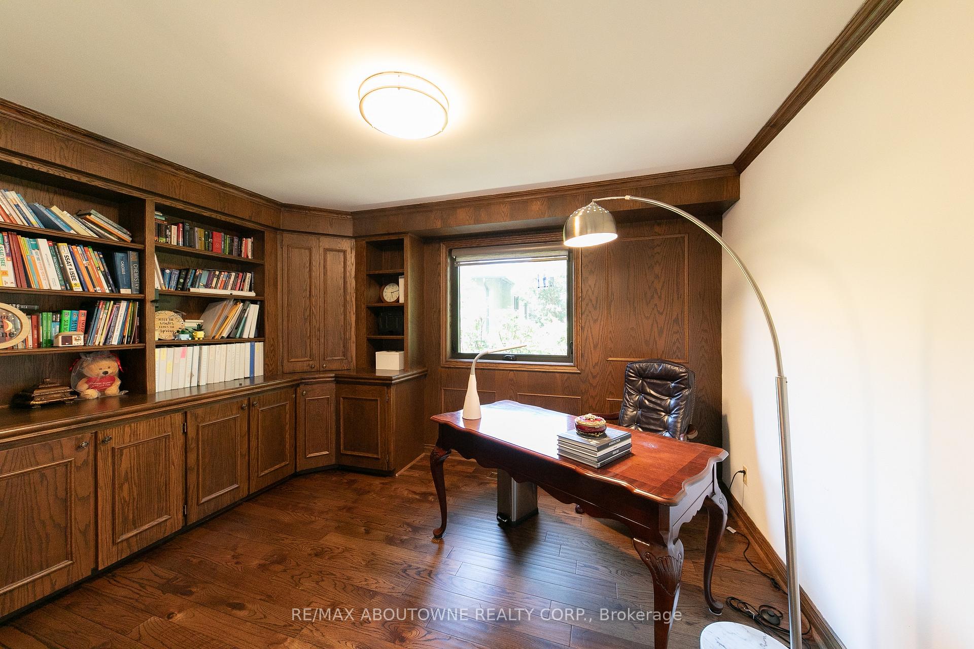 Photo 15 of 1201 Botany Hill W, Oakville, Morrison — HOMEH