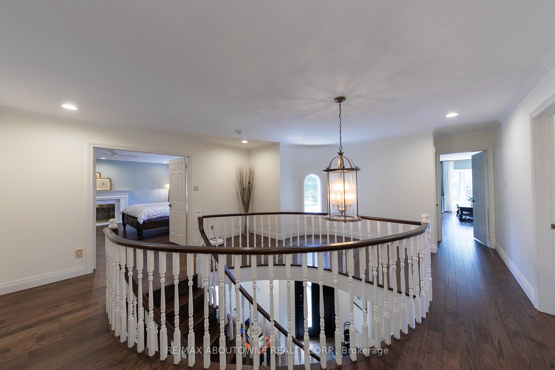 Photo 16 of 1201 Botany Hill W, Oakville, Morrison — HOMEH