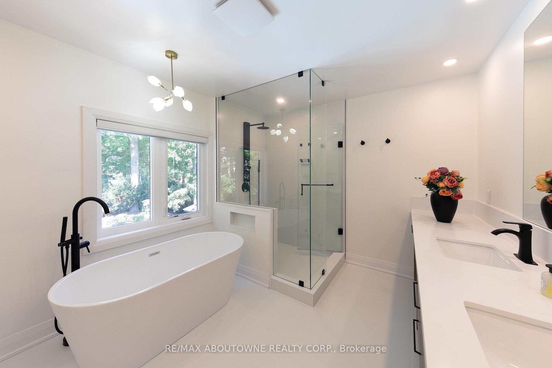 Photo 19 of 1201 Botany Hill W, Oakville, Morrison — HOMEH