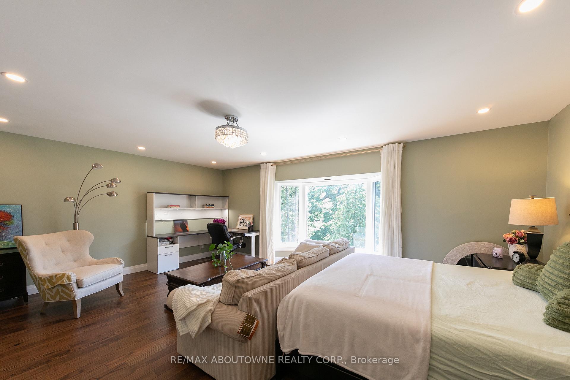 Photo 29 of 1201 Botany Hill W, Oakville, Morrison — HOMEH