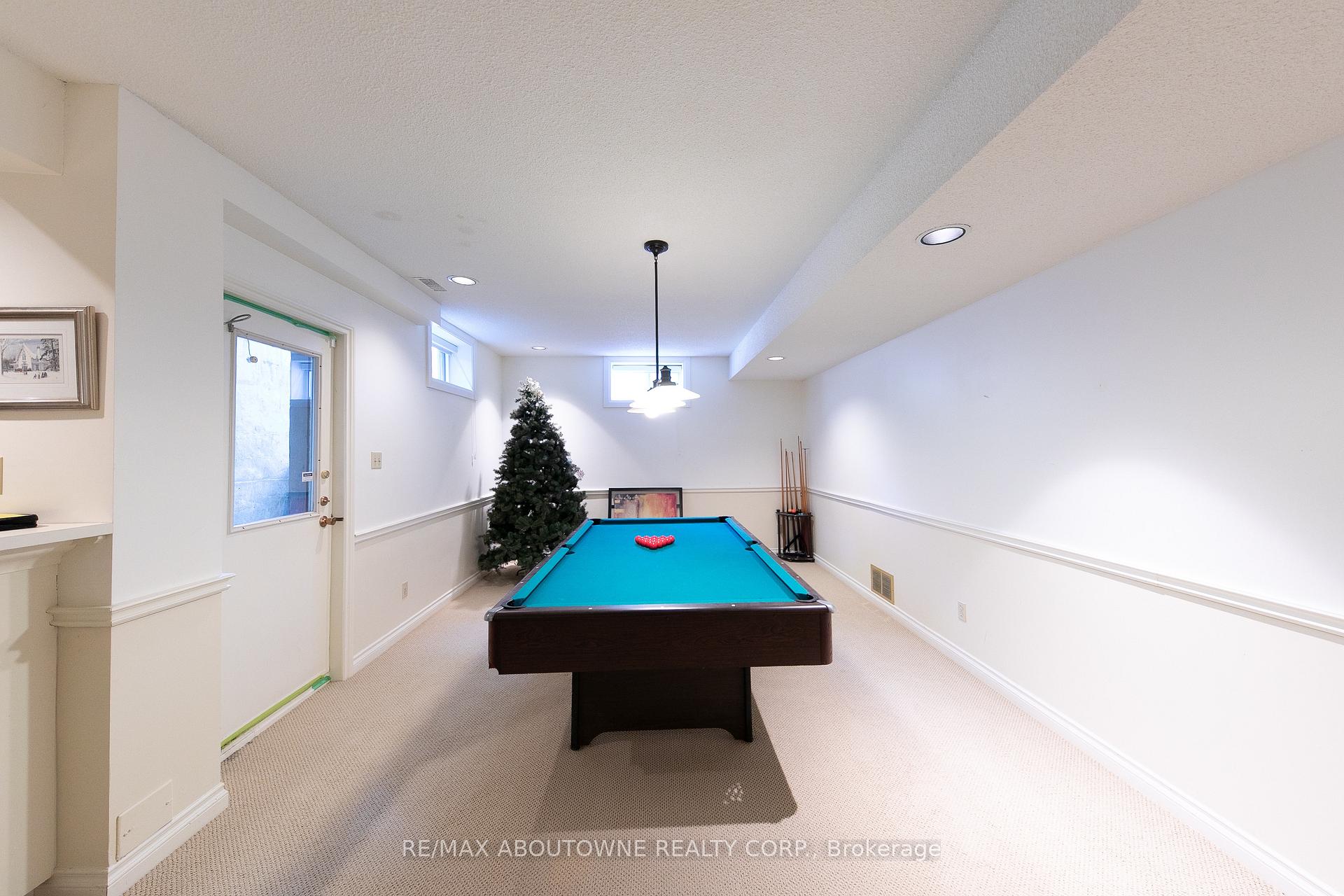 Photo 33 of 1201 Botany Hill W, Oakville, Morrison — HOMEH