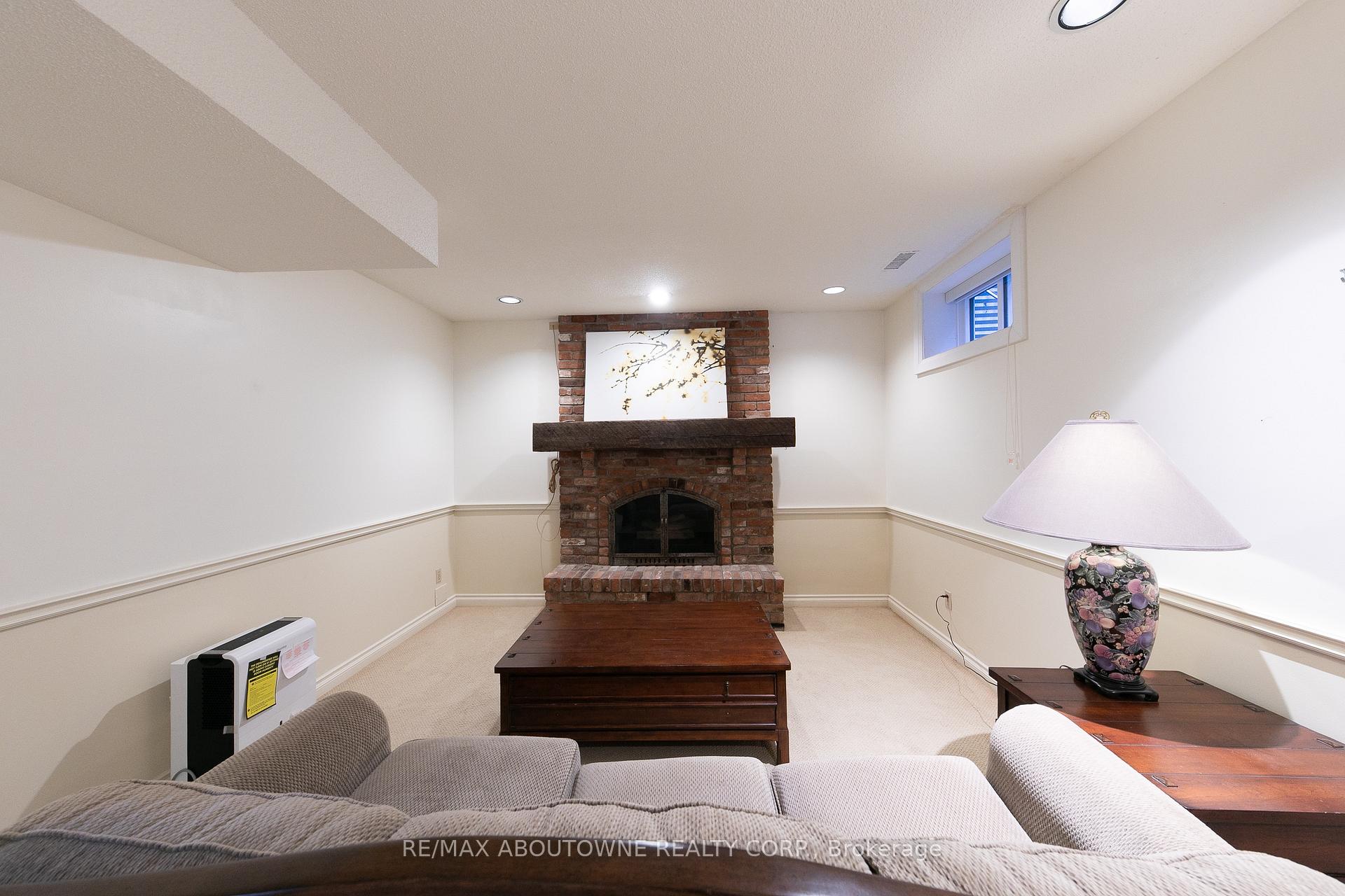 Photo 34 of 1201 Botany Hill W, Oakville, Morrison — HOMEH