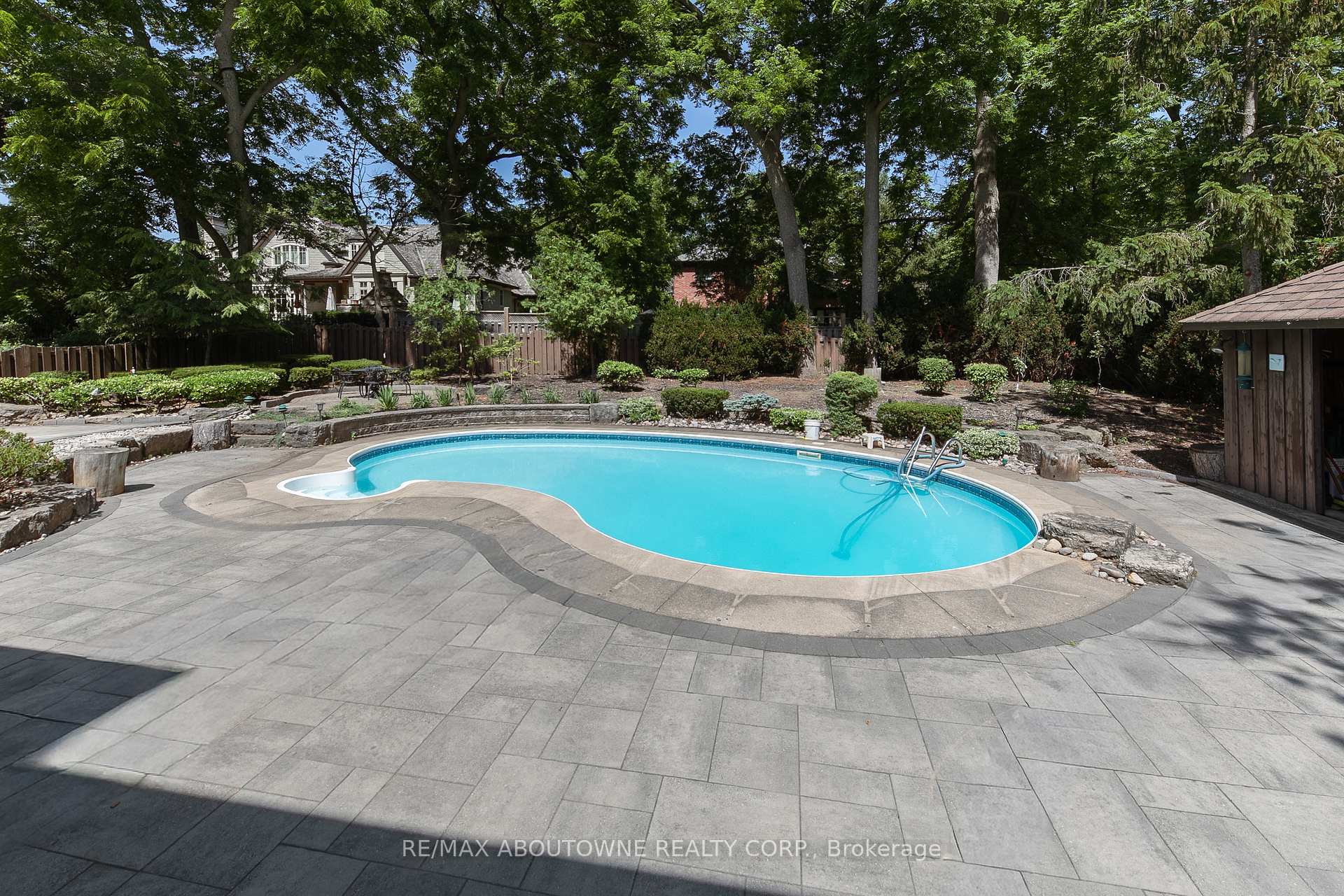 Photo 39 of 1201 Botany Hill W, Oakville, Morrison — HOMEH