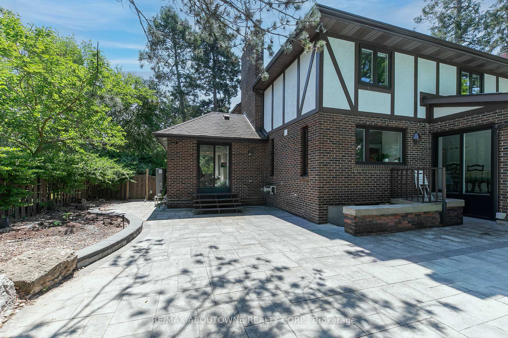 Photo 40 of 1201 Botany Hill W, Oakville, Morrison — HOMEH