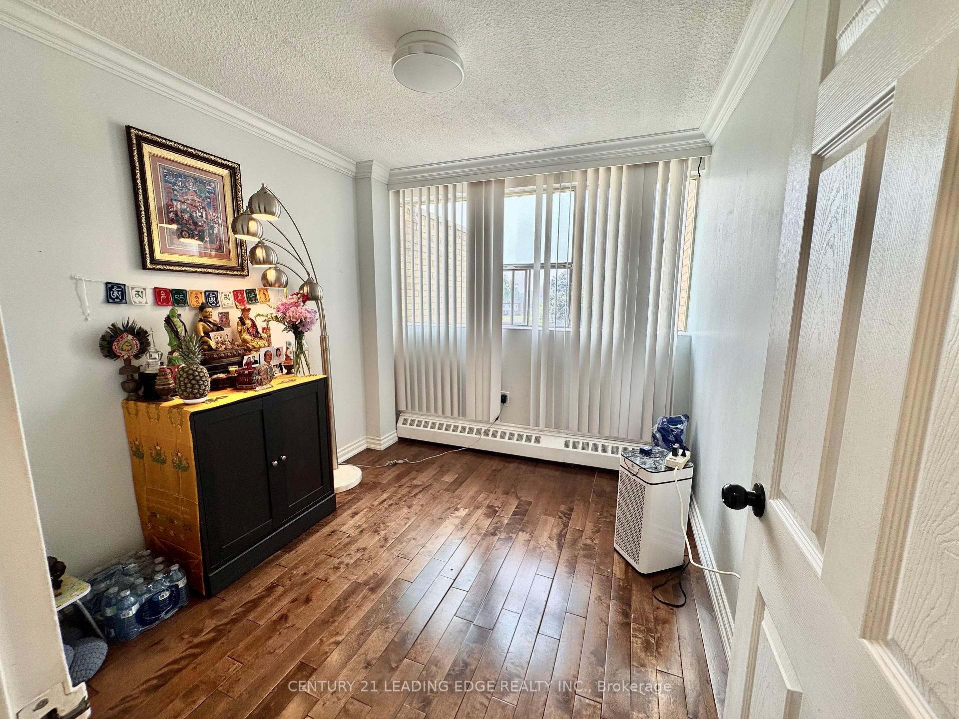 Photo 6 of Unit 82, 1624 Bloor Street, Mississauga, Applewood — HOMEH