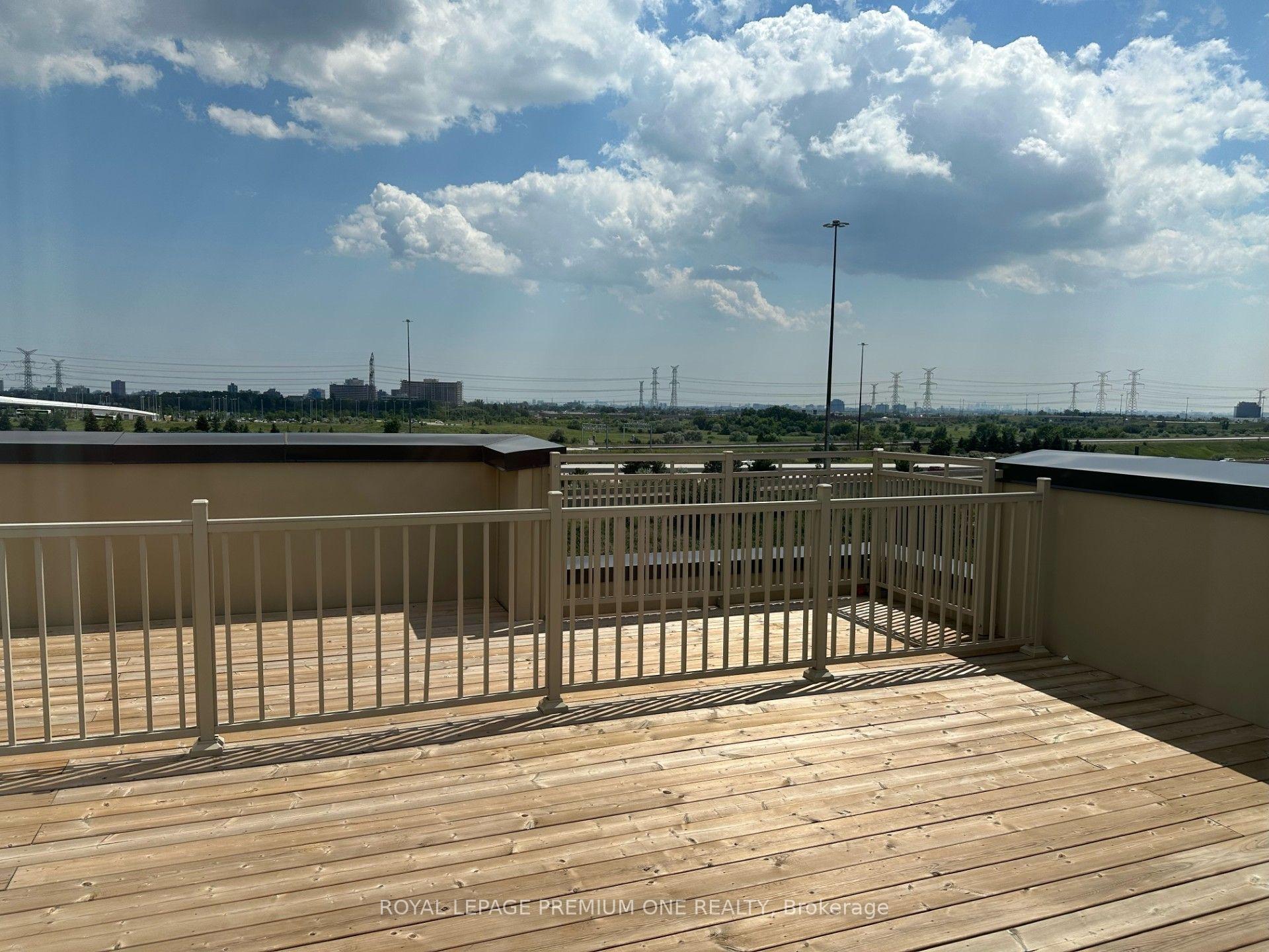 Photo 16 of Unit 269, 150 Honeycrisp Crescent, Vaughan, Vaughan Corporate Centre — HOMEH