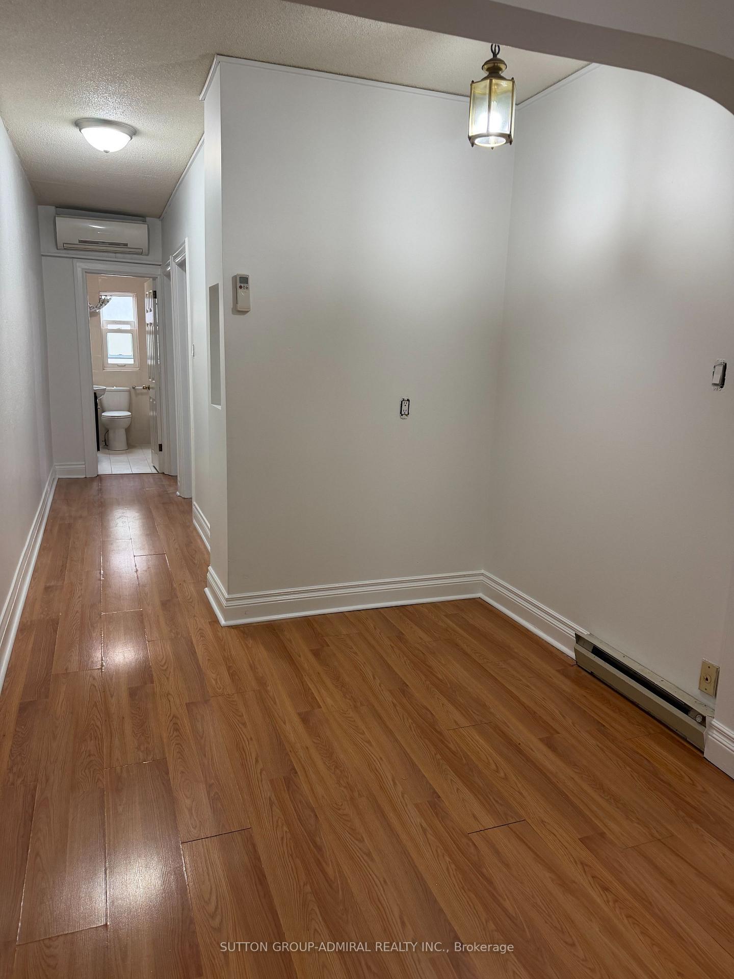 Photo 5 of Unit 2, 1190 Avenue Road, Toronto, Lawrence Park South — HOMEH