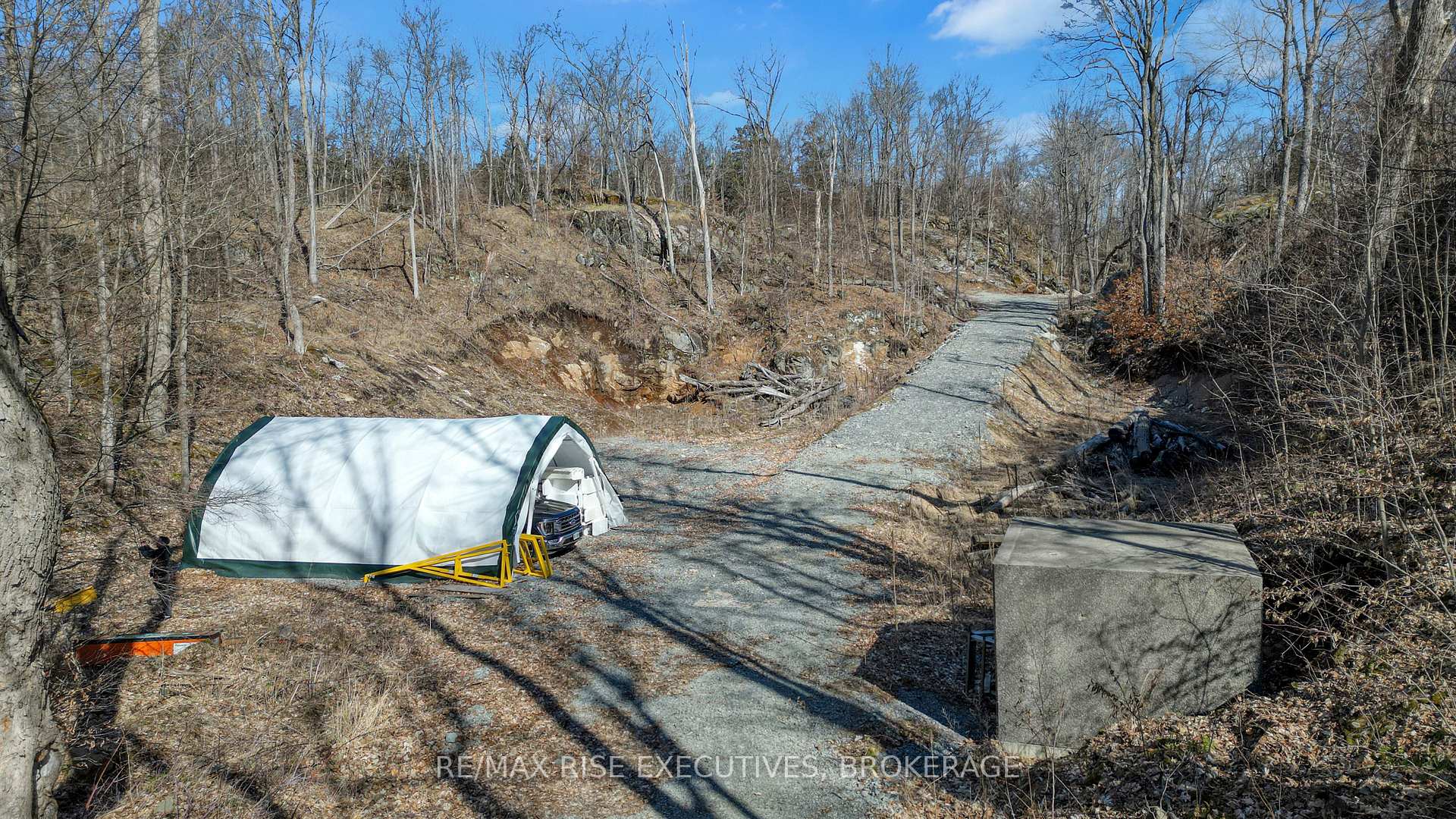 Photo 8 of 6 Cranberry Cove Lane, Frontenac, Frontenac South — HOMEH