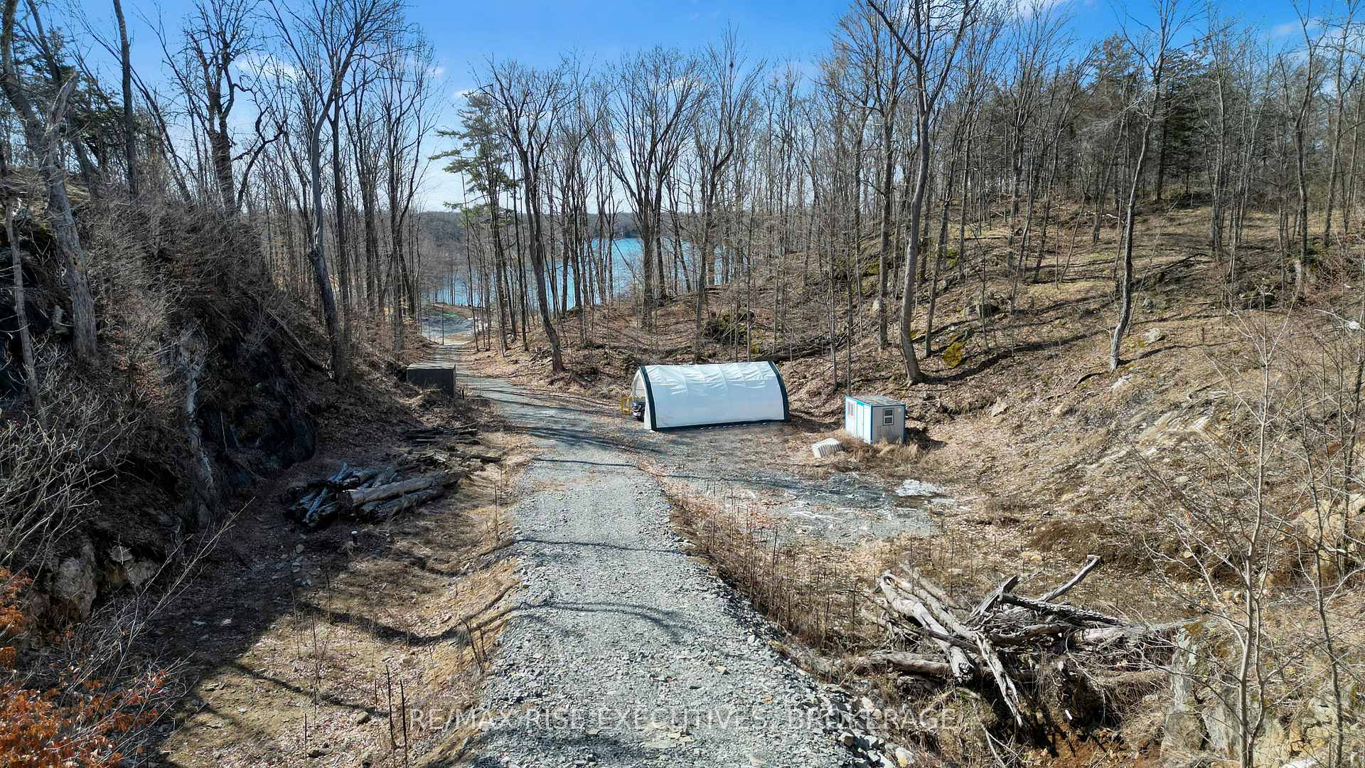 Photo 9 of 6 Cranberry Cove Lane, Frontenac, Frontenac South — HOMEH