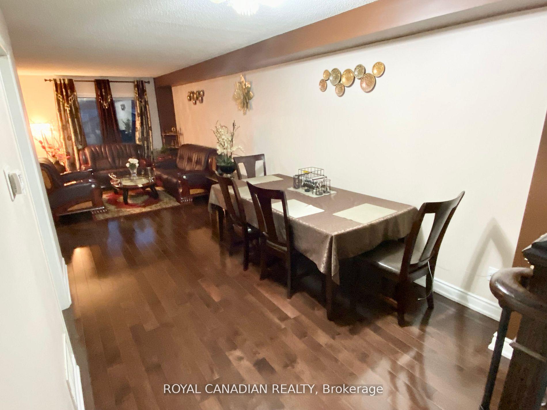 Photo 5 of Unit Upper, 9 Clarion Crescent, Markham, Middlefield — HOMEH