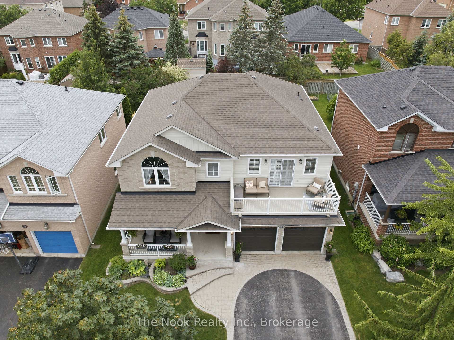 Photo 2 of 99 Earl Cuddie Boulevard, Scugog, Port Perry — HOMEH