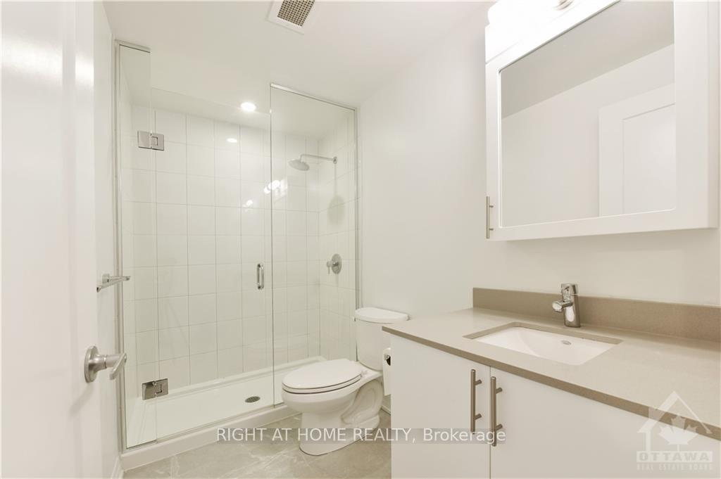 Photo 16 of Unit 1308, 805 Carling Avenue, Ottawa, West Centre Town — HOMEH