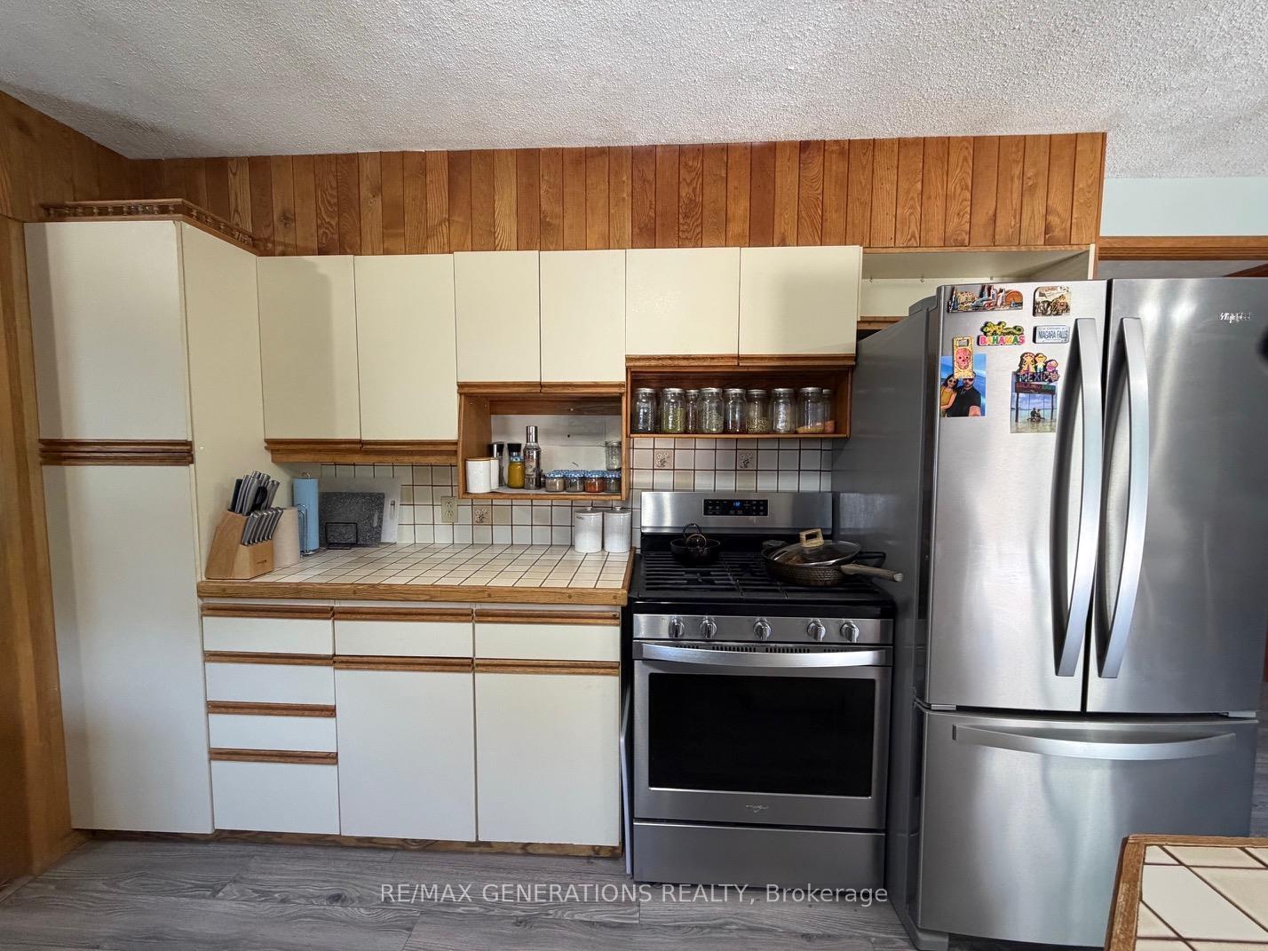 Photo 7 of 82 Lakeview Drive, Terrace Bay — HOMEH