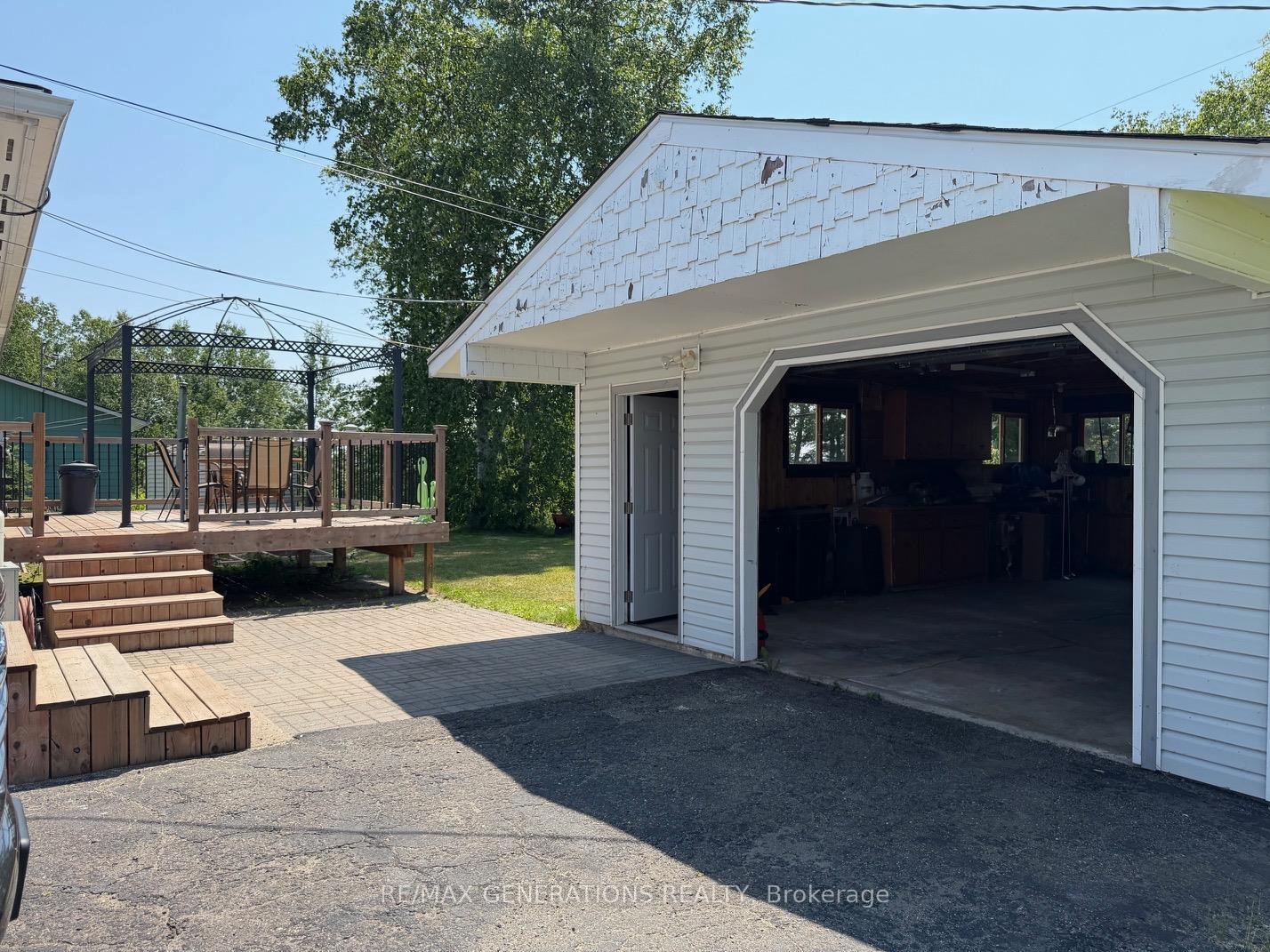 Photo 30 of 82 Lakeview Drive, Terrace Bay — HOMEH