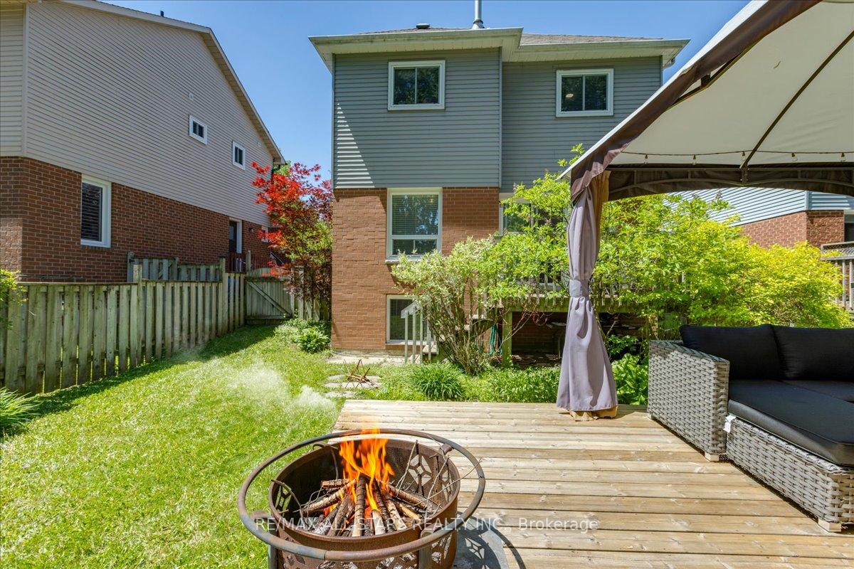 Photo 31 of 66 Kyle Crescent, Georgina, Keswick North — HOMEH