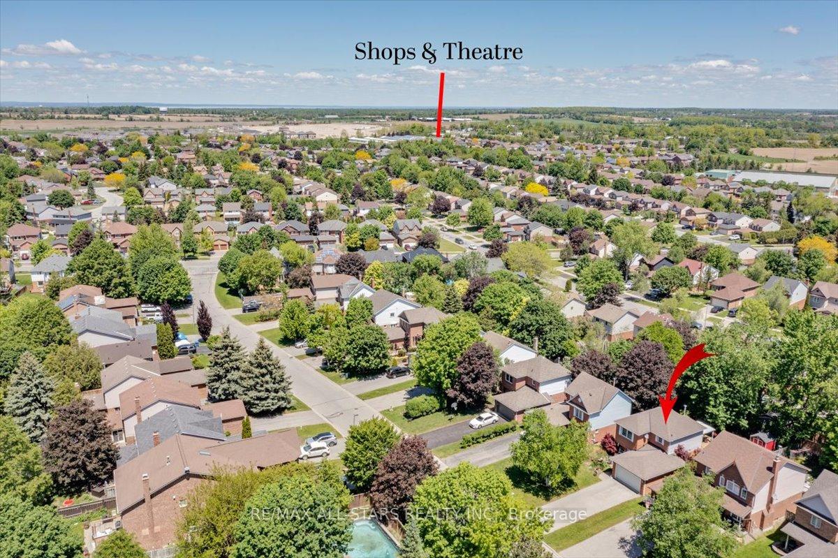 Photo 36 of 66 Kyle Crescent, Georgina, Keswick North — HOMEH
