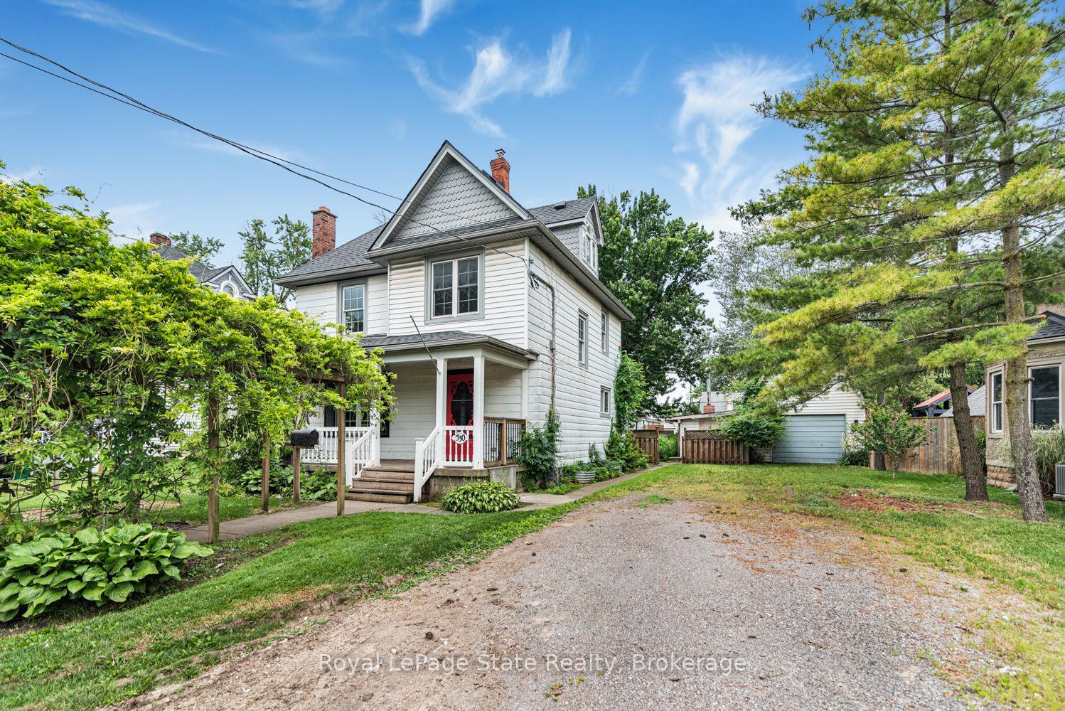 Front of 530 King Street