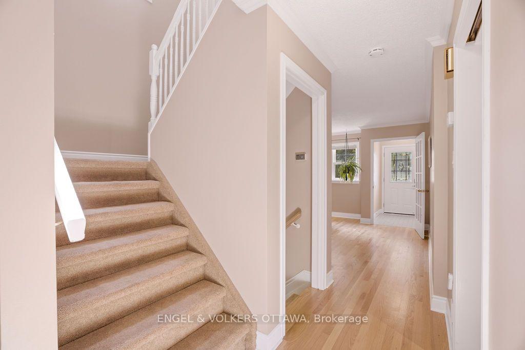 Photo 20 of 401 St. Denis Street, Ottawa, Vanier — HOMEH