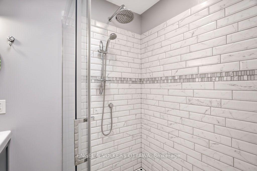 Photo 26 of 401 St. Denis Street, Ottawa, Vanier — HOMEH