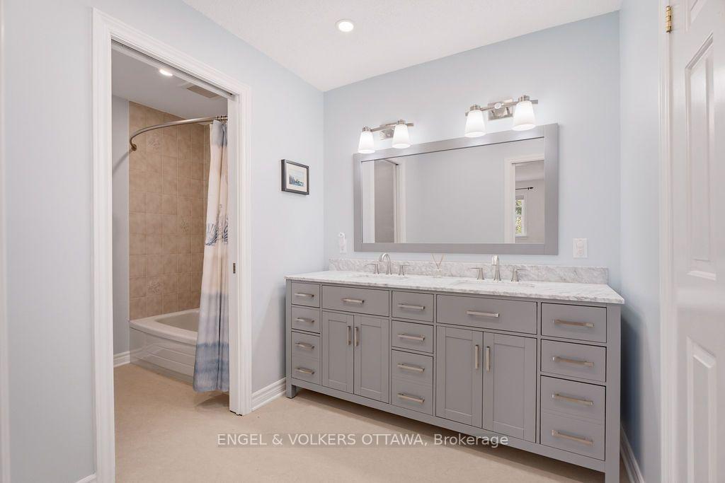 Photo 31 of 401 St. Denis Street, Ottawa, Vanier — HOMEH