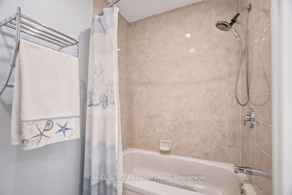 Photo 32 of 401 St. Denis Street, Ottawa, Vanier — HOMEH