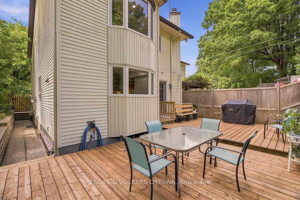 Photo 38 of 401 St. Denis Street, Ottawa, Vanier — HOMEH