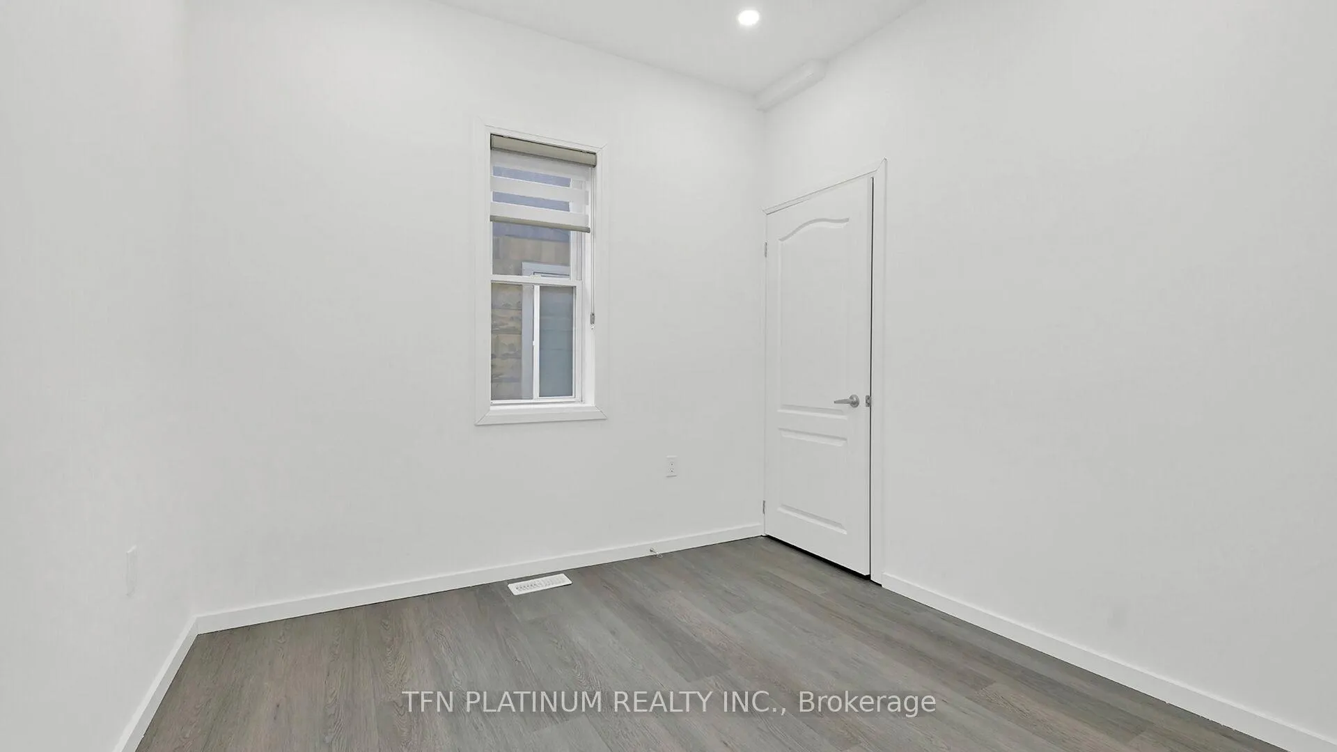 Photo 14 of Unit #1, 229 Queen Street W, Brampton, Downtown Brampton — HOMEH