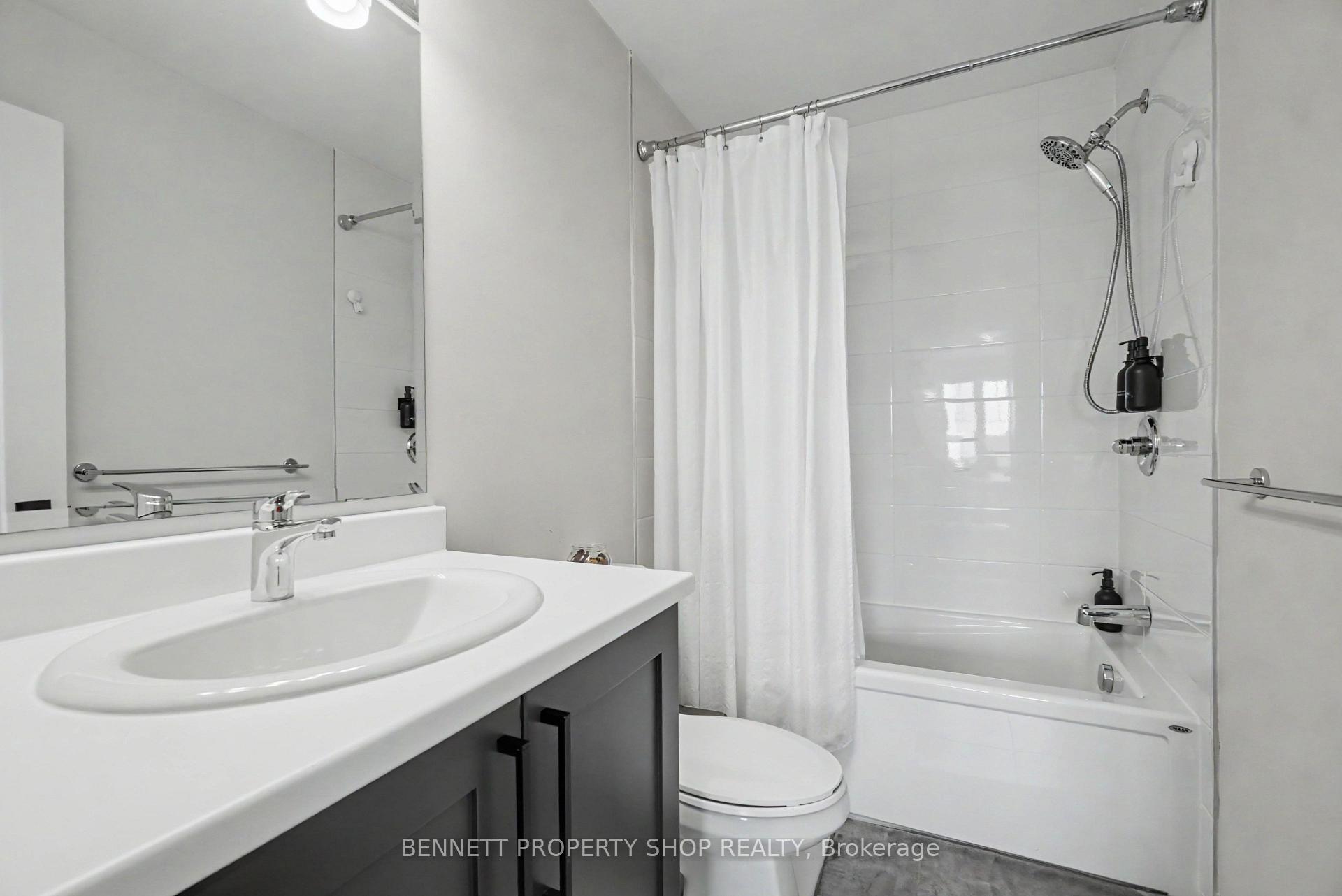 Photo 13 of 127 Attwell Private, Ottawa, Kanata - Morgan's Grant/South March — HOMEH
