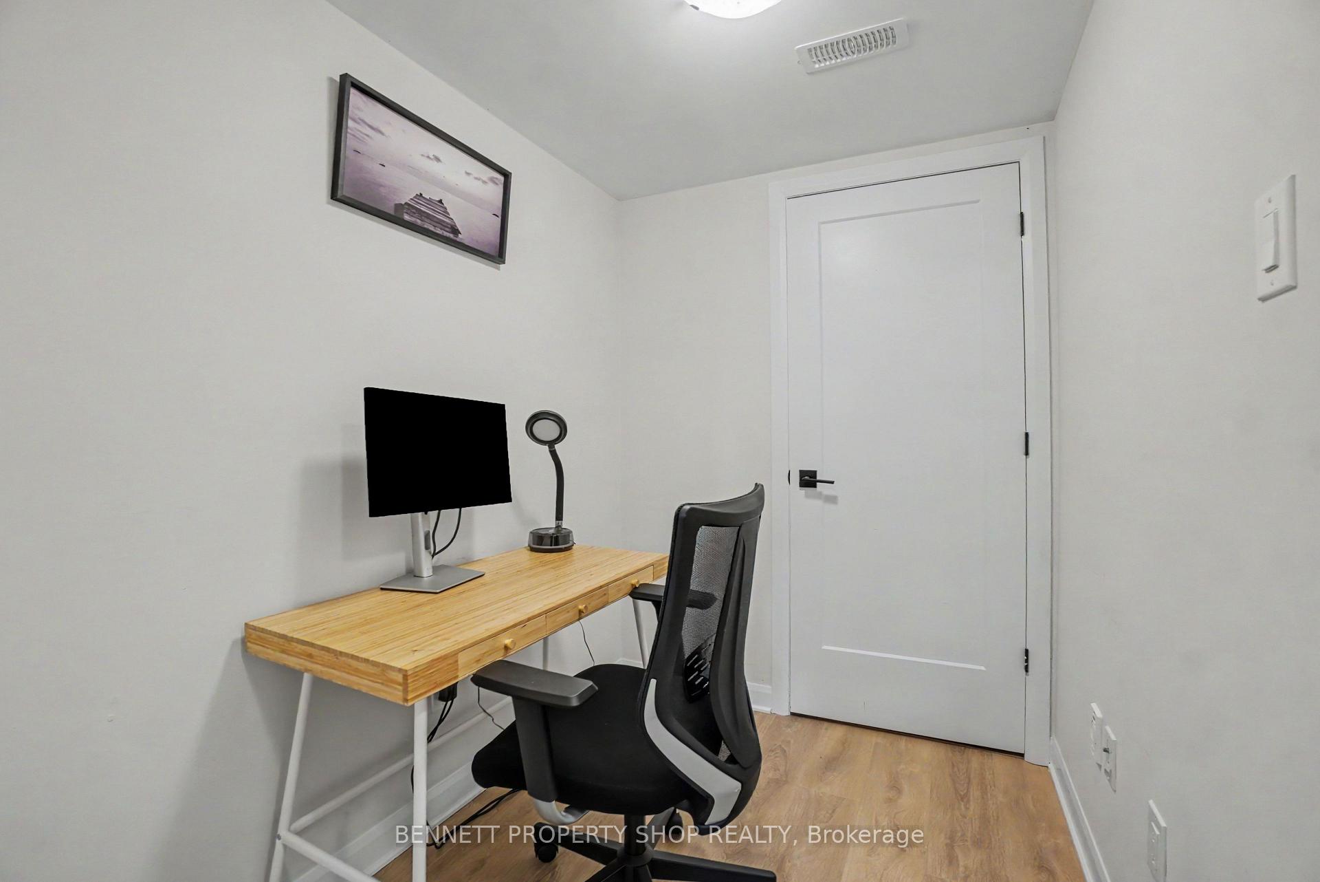 Photo 15 of 127 Attwell Private, Ottawa, Kanata - Morgan's Grant/South March — HOMEH