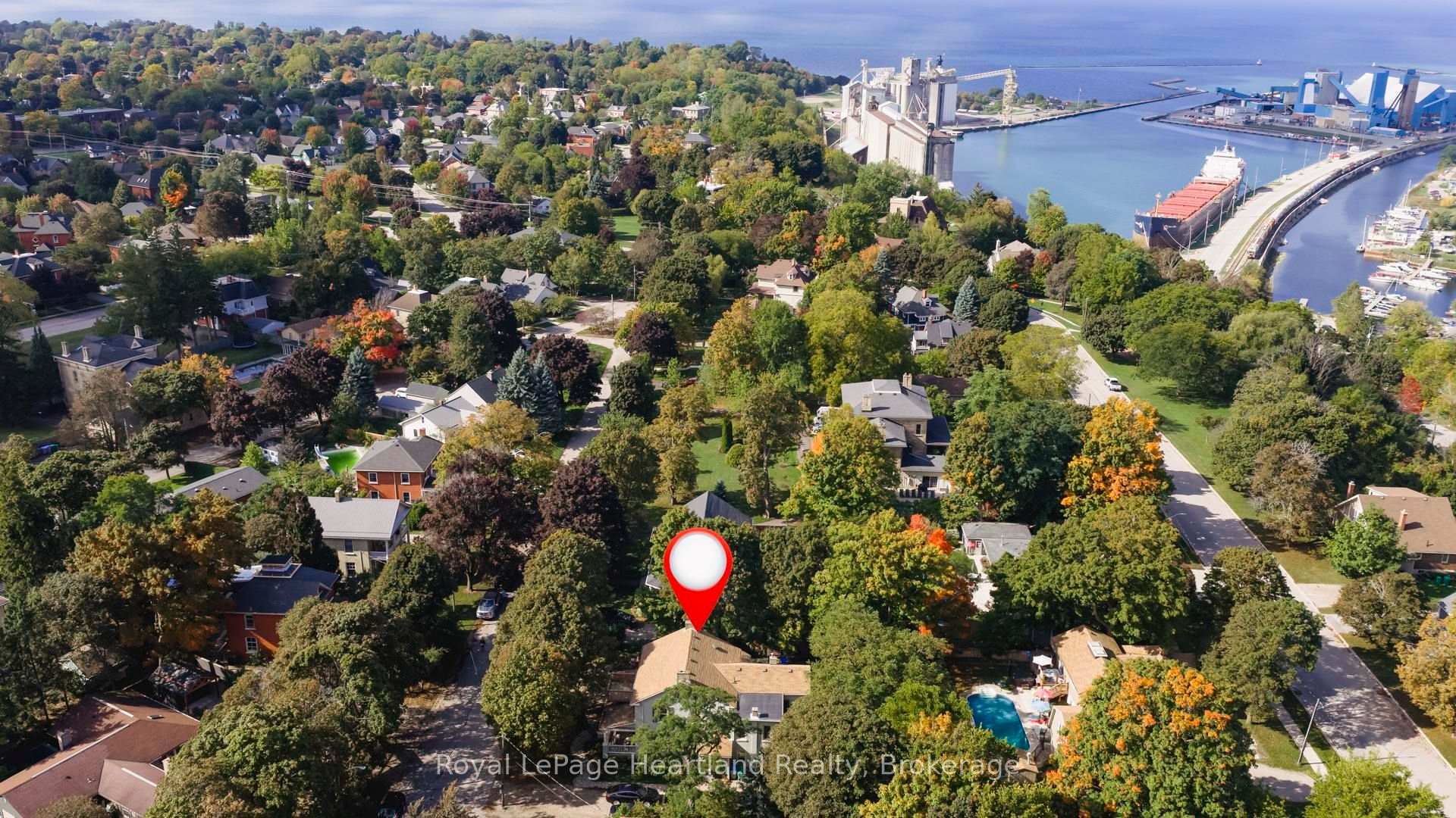 Photo 43 of 18 St Vincent Street, Goderich, Goderich (Town) — HOMEH