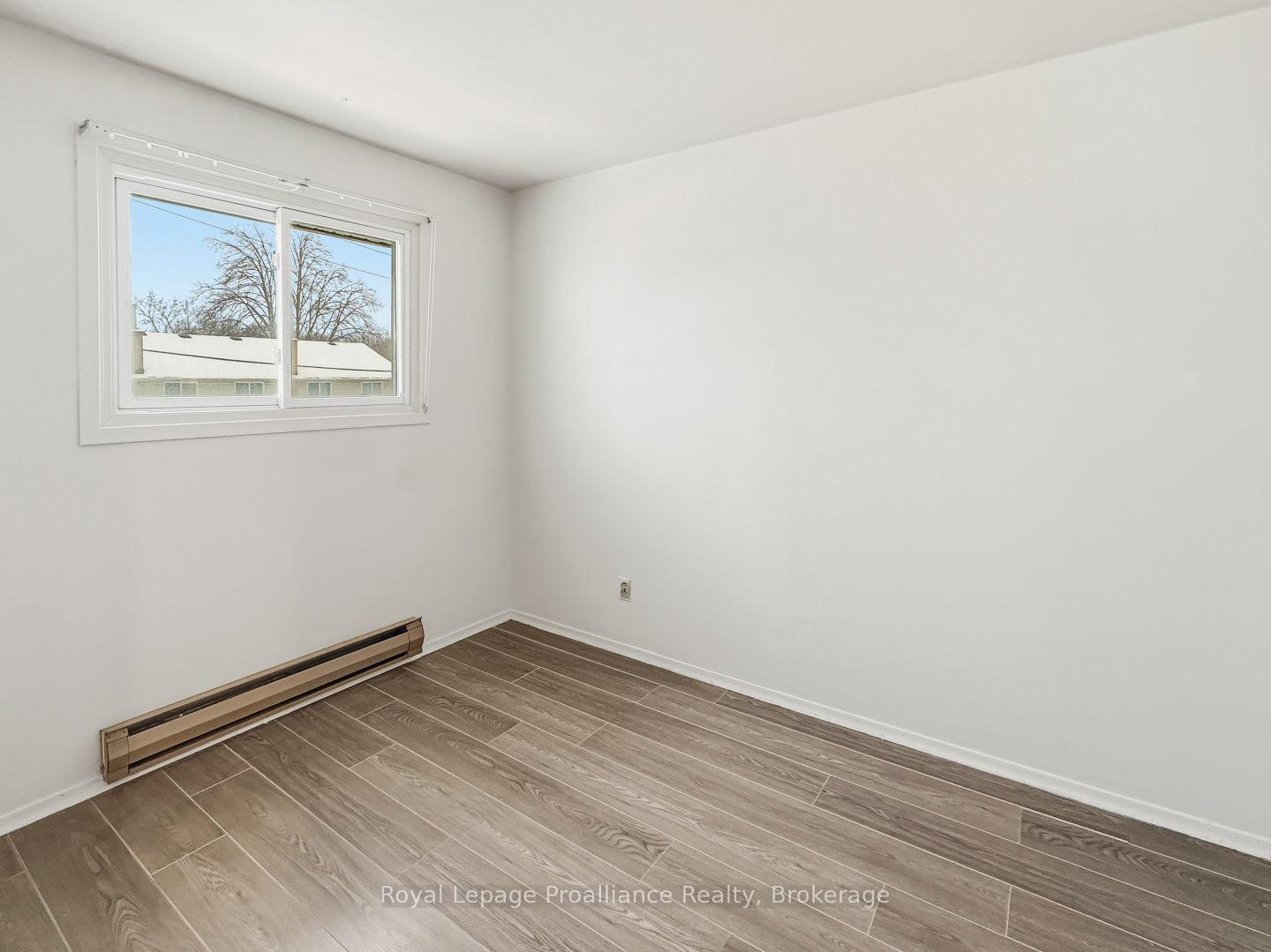 Photo 19 of 7 Tiffany Place, Quinte West, Trenton Ward — HOMEH