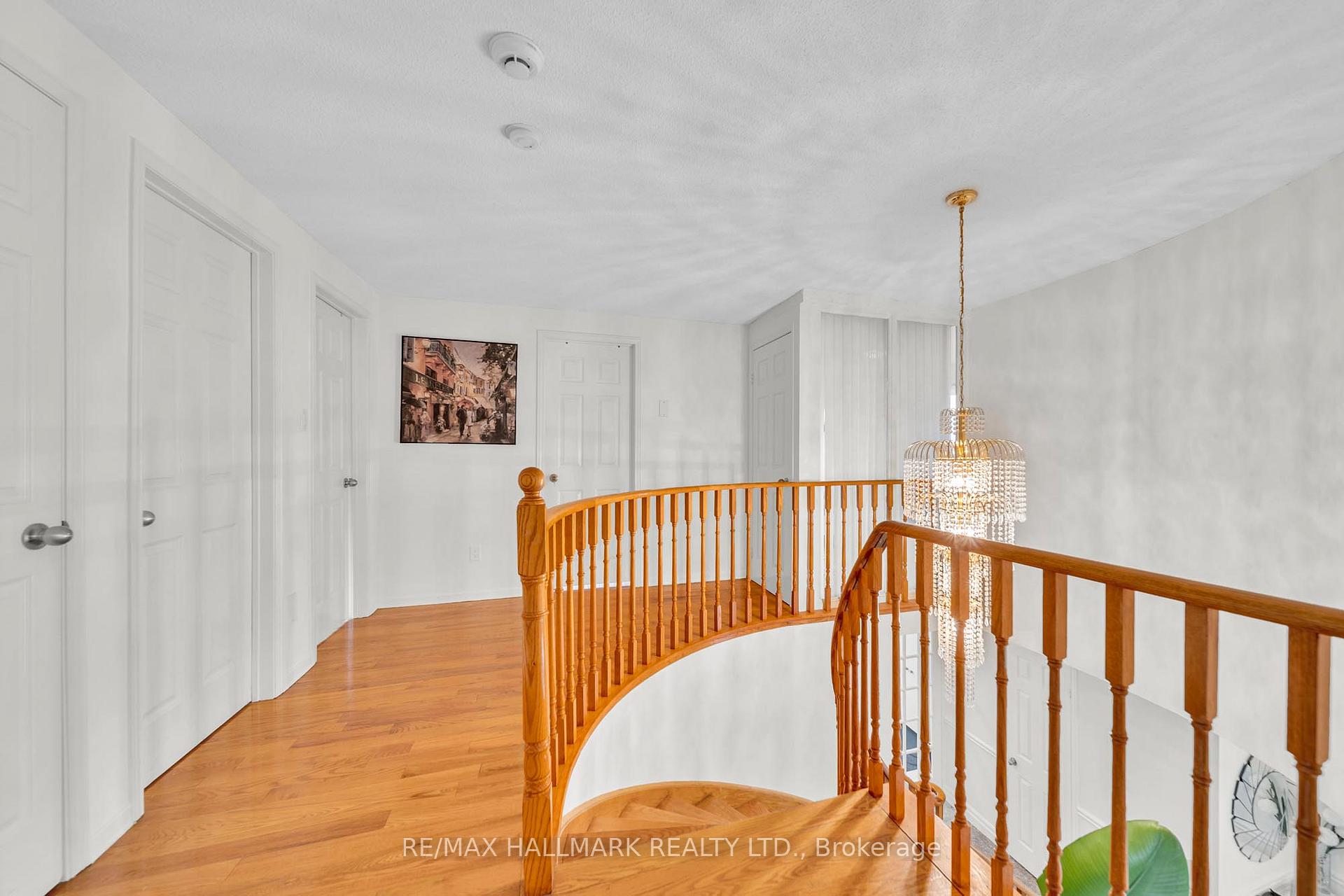 Photo 19 of 58 Alexis Road, Markham, Thornlea — HOMEH