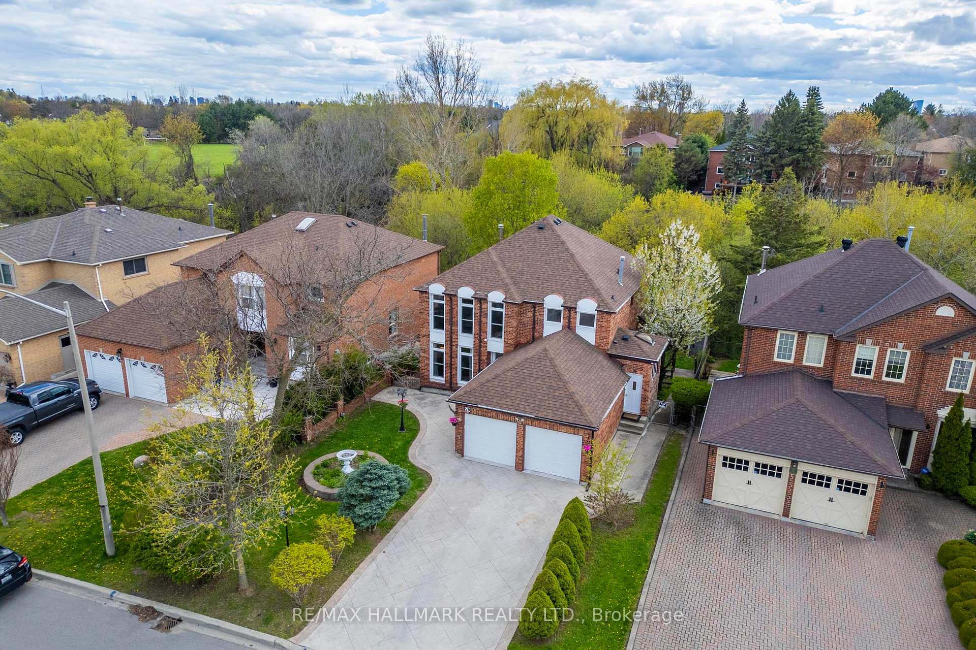 Photo 46 of 58 Alexis Road, Markham, Thornlea — HOMEH