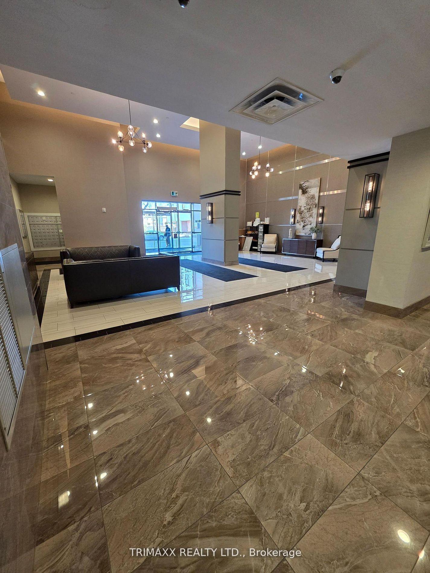 Photo 5 of 2486 Old Bronte Road, Oakville, Westmount — HOMEH
