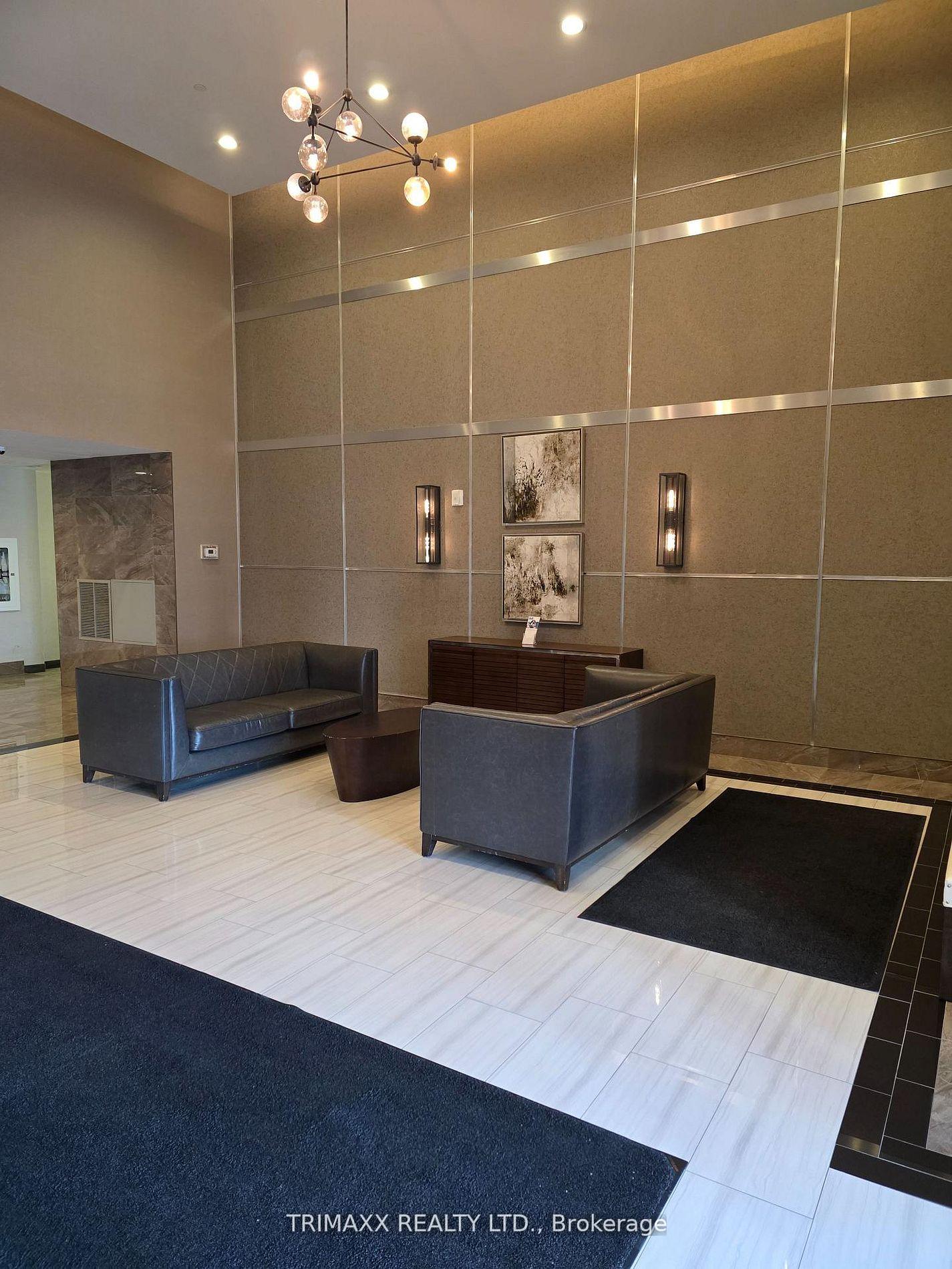 Photo 6 of 2486 Old Bronte Road, Oakville, Westmount — HOMEH