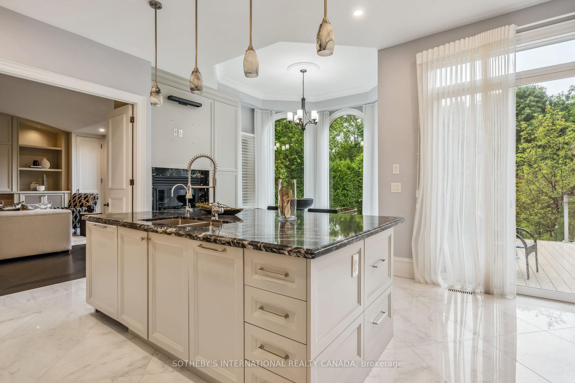 Photo 12 of 113 Coldstream Avenue, Toronto, Lawrence Park South — HOMEH
