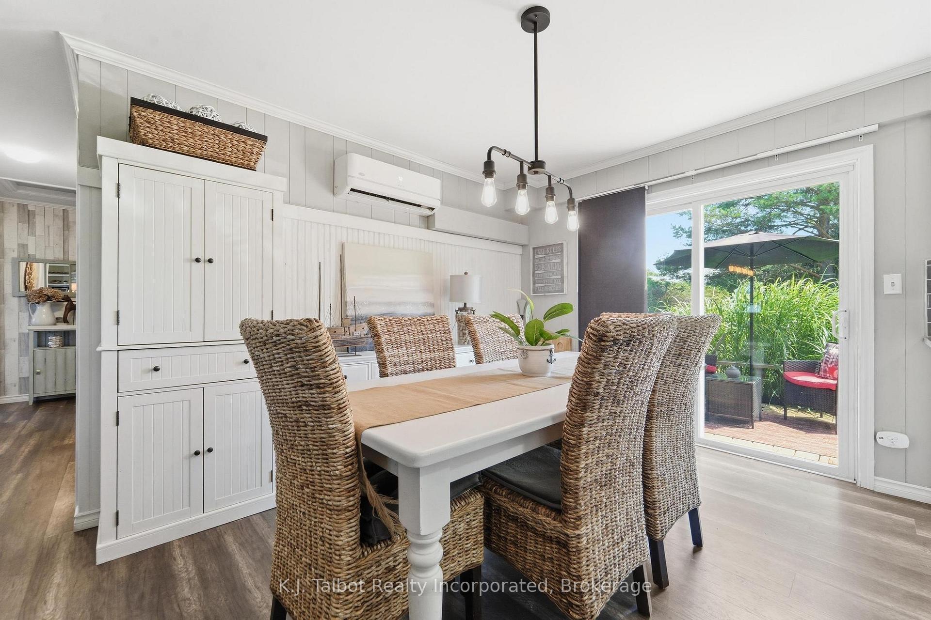 Photo 5 of 72163 Lakeshore Drive N, Bluewater, Hay — HOMEH