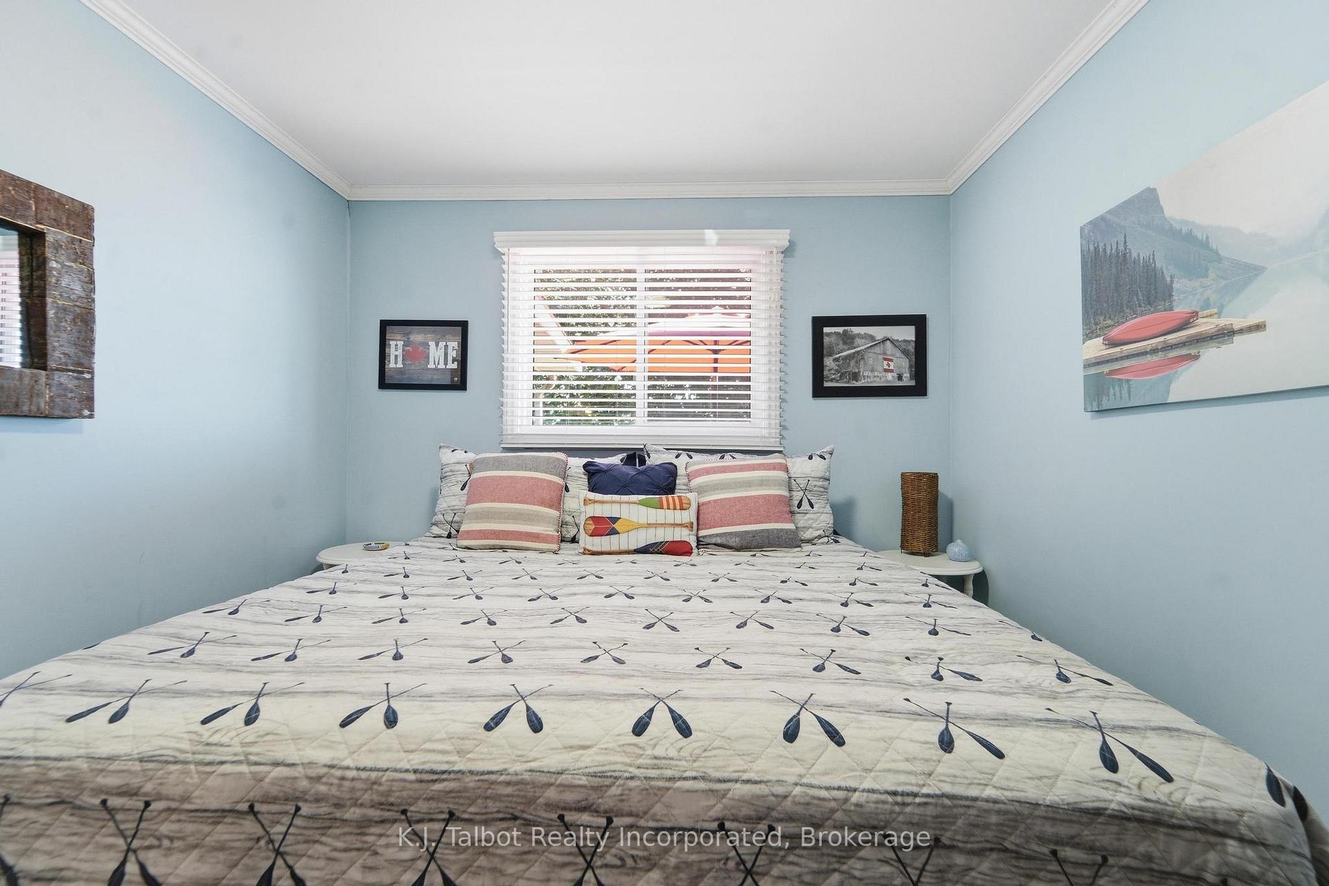 Photo 16 of 72163 Lakeshore Drive N, Bluewater, Hay — HOMEH