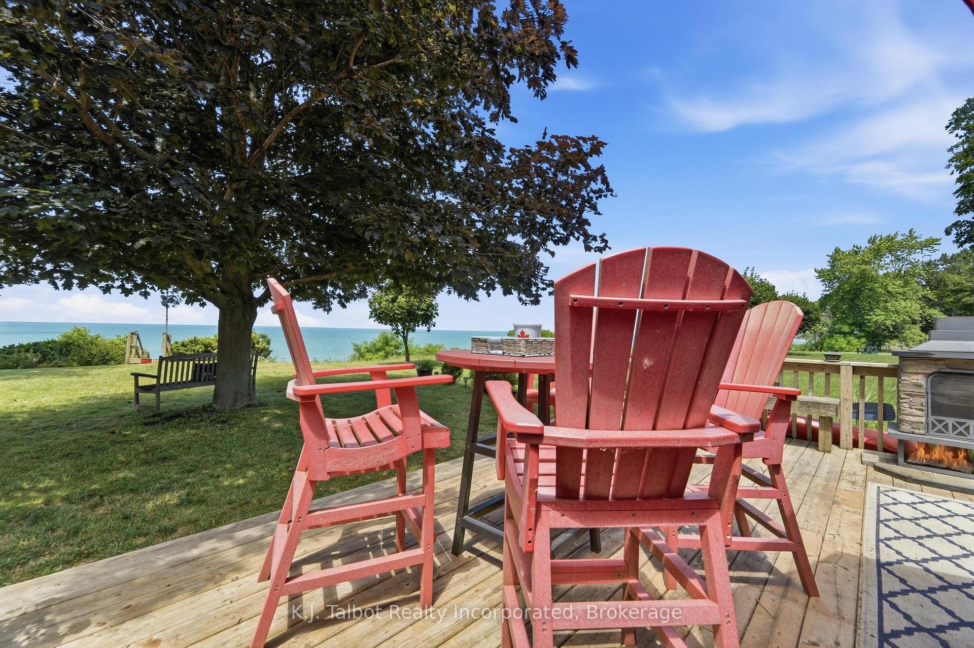 Photo 30 of 72163 Lakeshore Drive N, Bluewater, Hay — HOMEH
