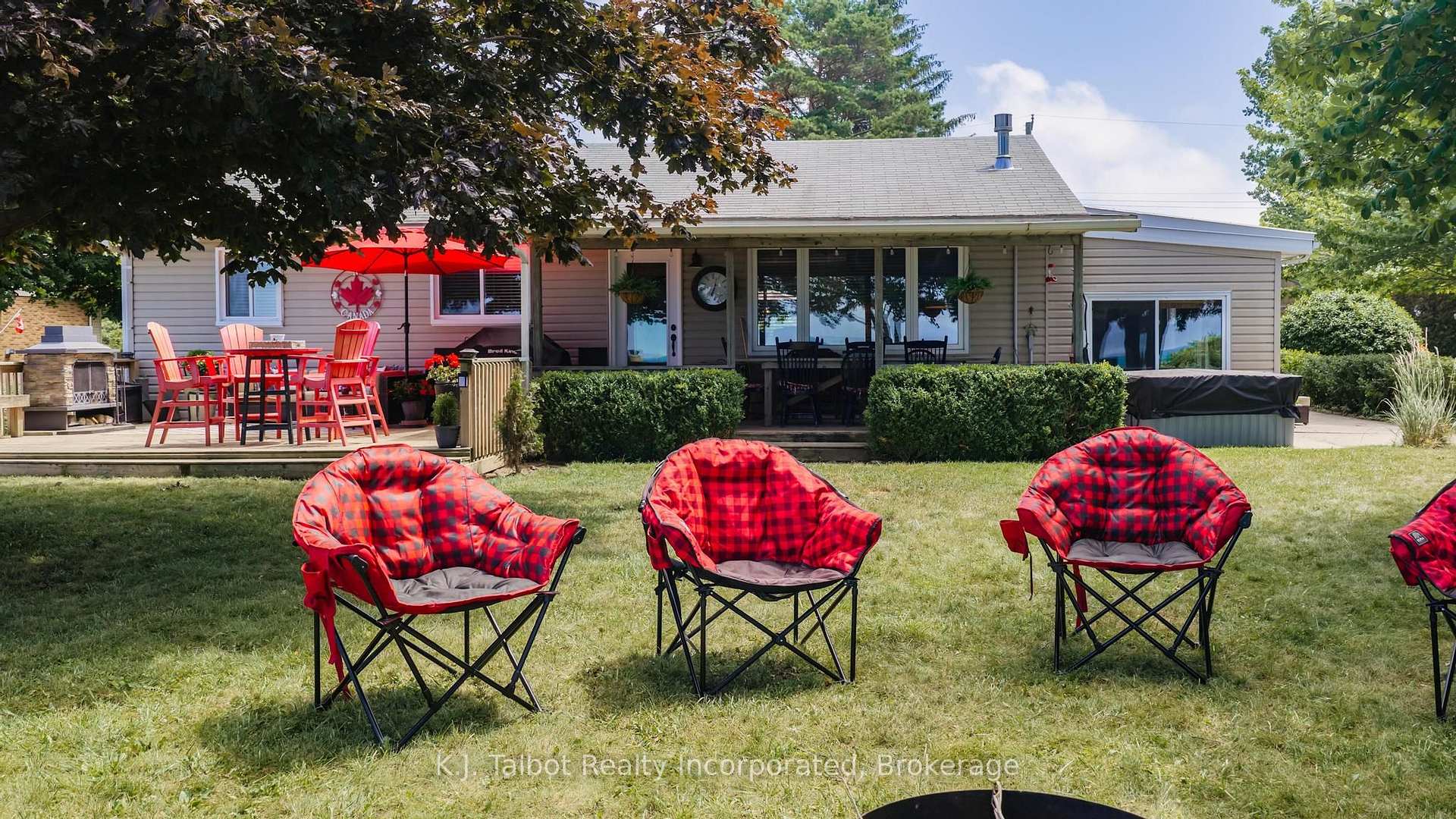 Photo 38 of 72163 Lakeshore Drive N, Bluewater, Hay — HOMEH