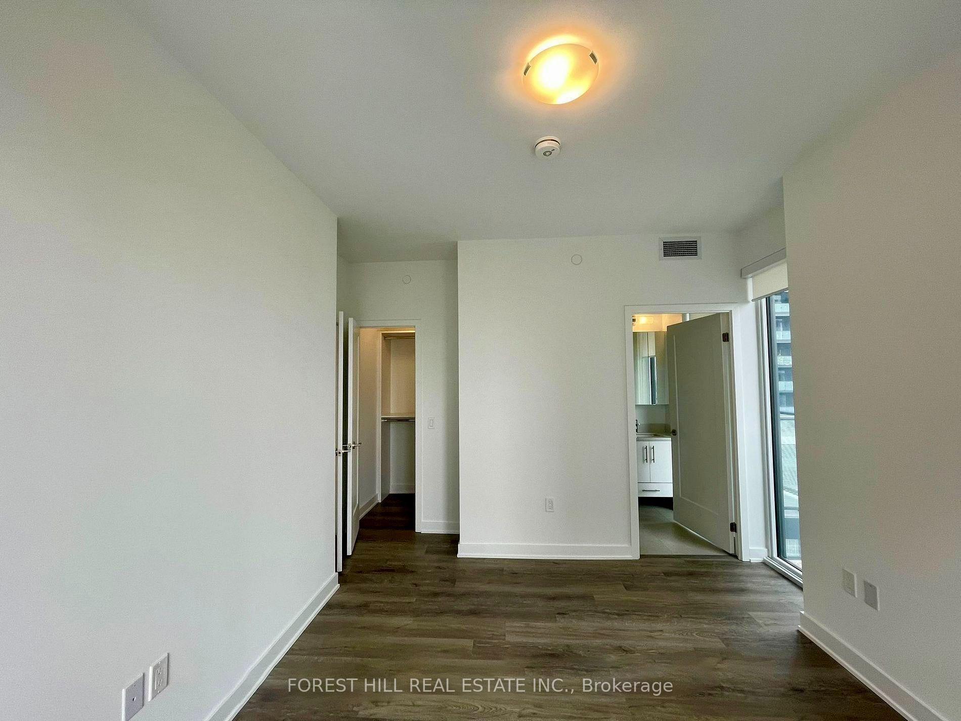 Photo 8 of Unit 705, 105 Oneida Crescent, Richmond Hill, Langstaff — HOMEH
