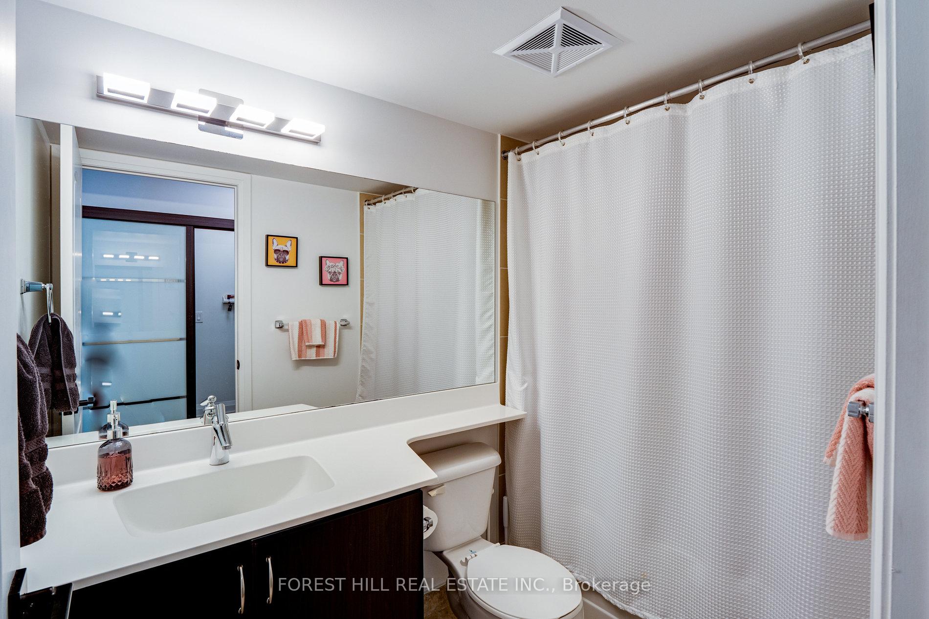 Photo 4 of Unit 214, 30 North Park Road, Vaughan, Beverley Glen — HOMEH