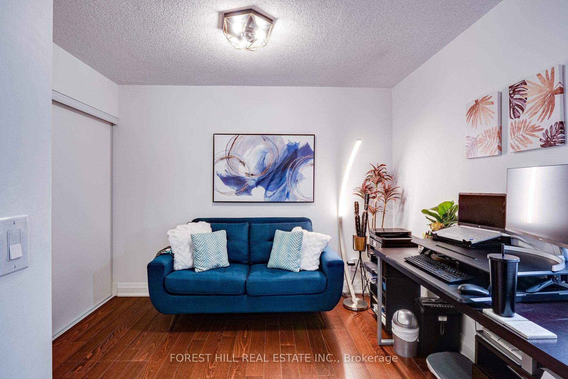 Photo 5 of Unit 214, 30 North Park Road, Vaughan, Beverley Glen — HOMEH
