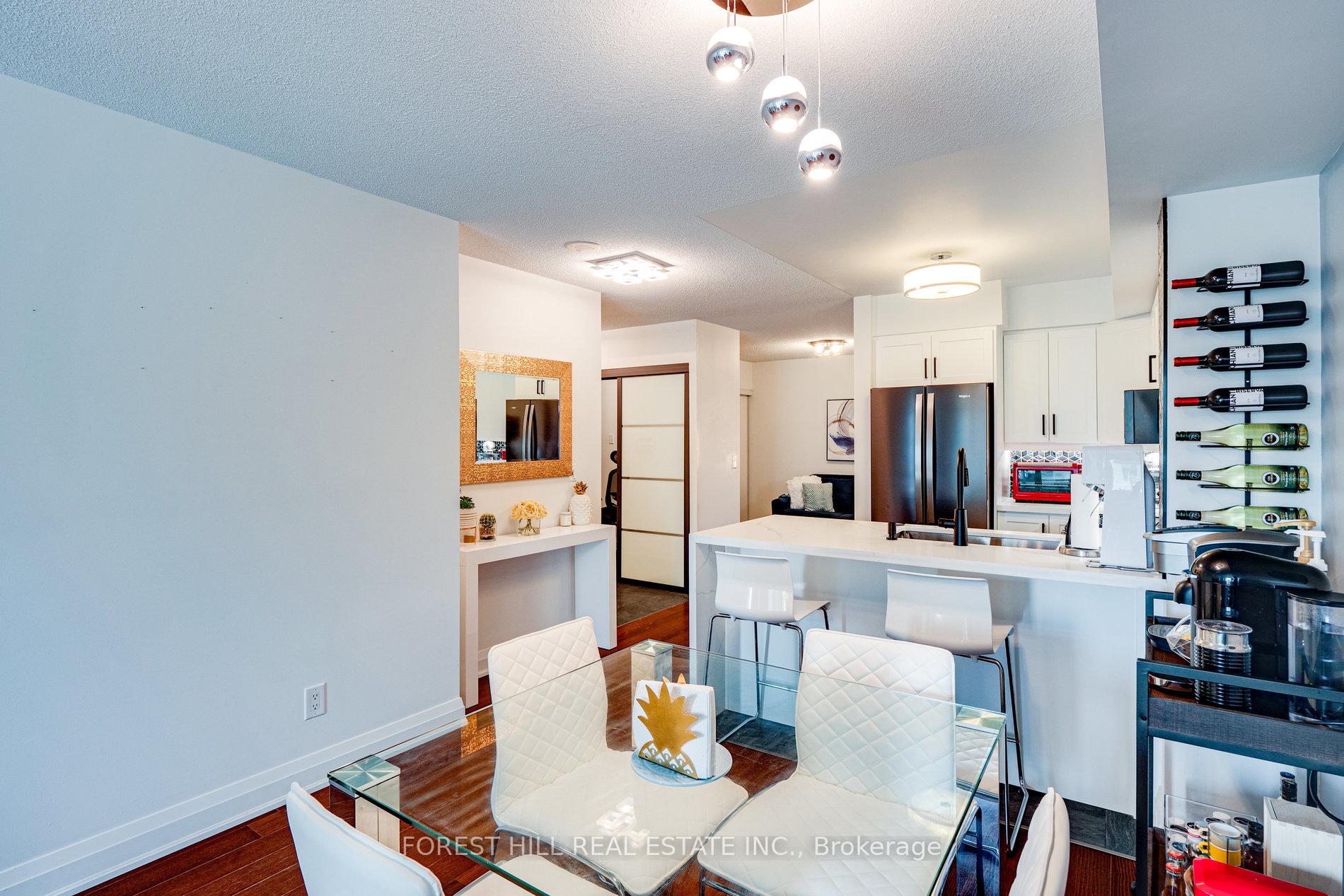 Photo 13 of Unit 214, 30 North Park Road, Vaughan, Beverley Glen — HOMEH