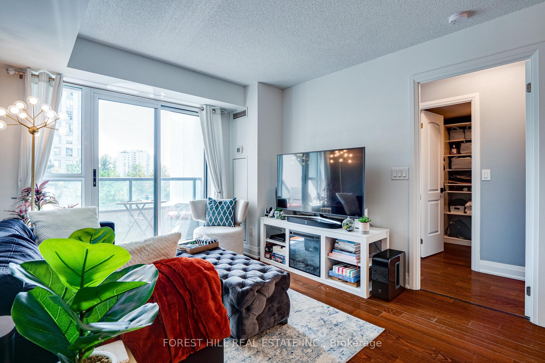 Photo 16 of Unit 214, 30 North Park Road, Vaughan, Beverley Glen — HOMEH